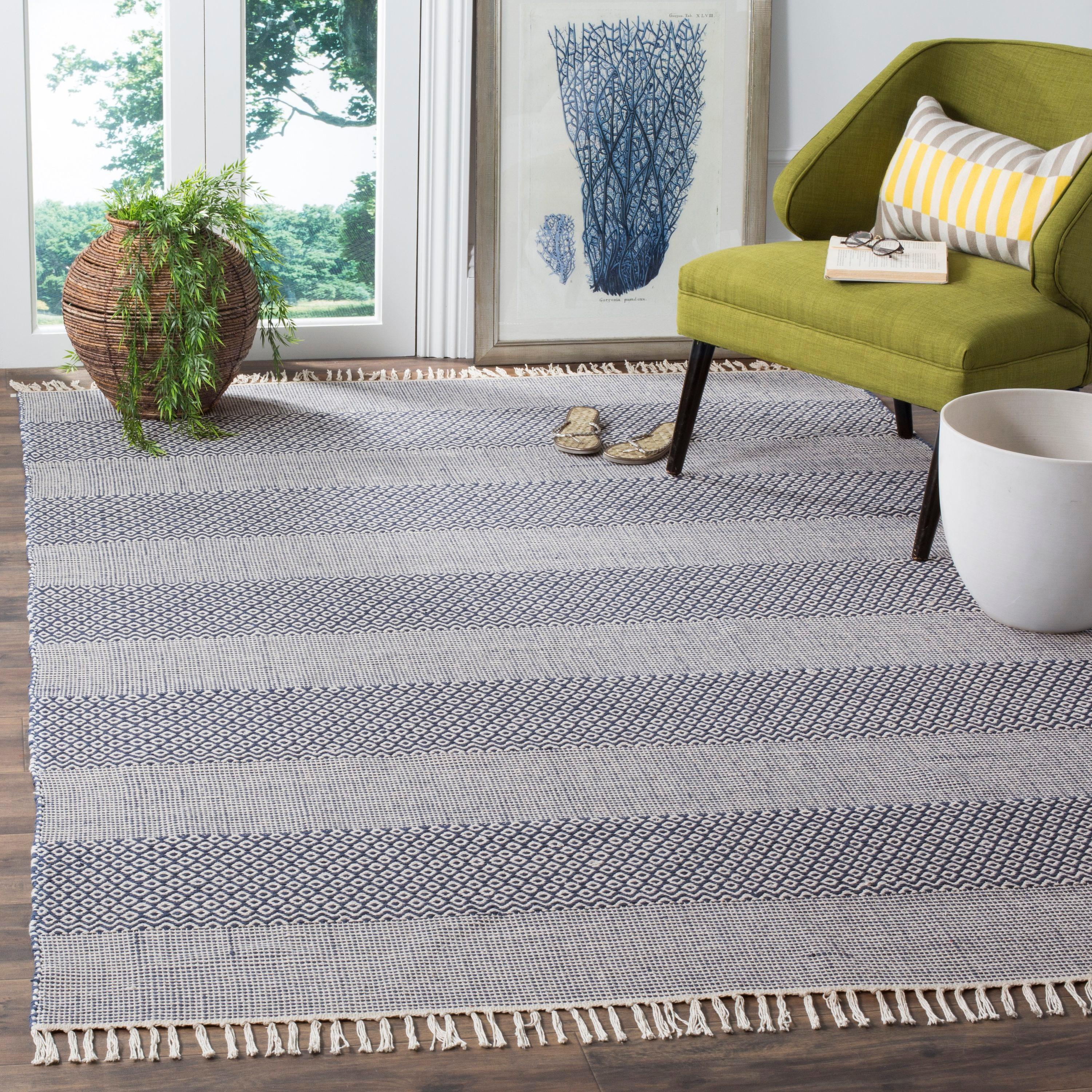 Montauk MTK330 Hand Woven Indoor Area Rug - Ivory/Navy - 8'x10' - Safavieh