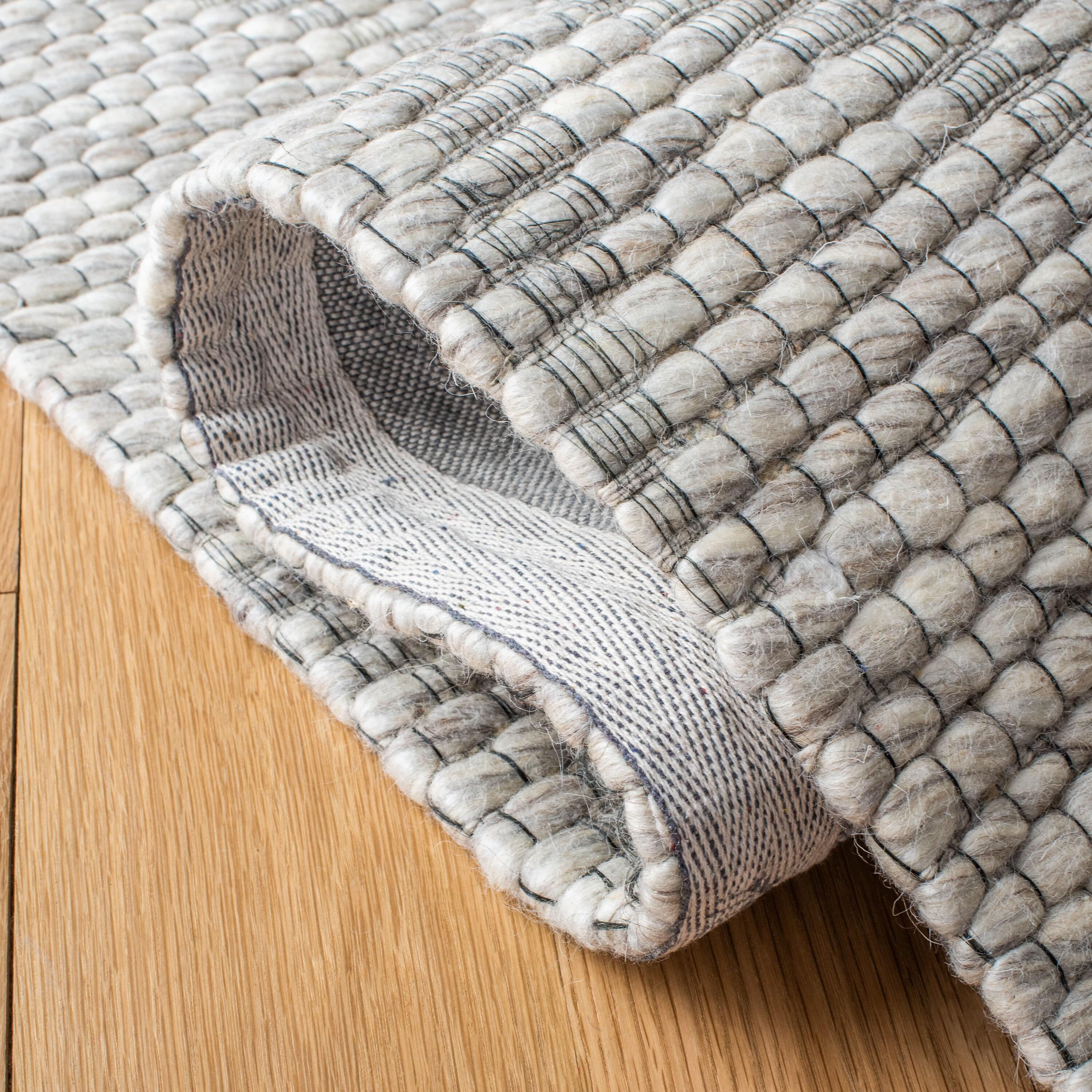 Marbella MRB551 Power Loomed Area Rug - Beige - 4'x6' - Safavieh.