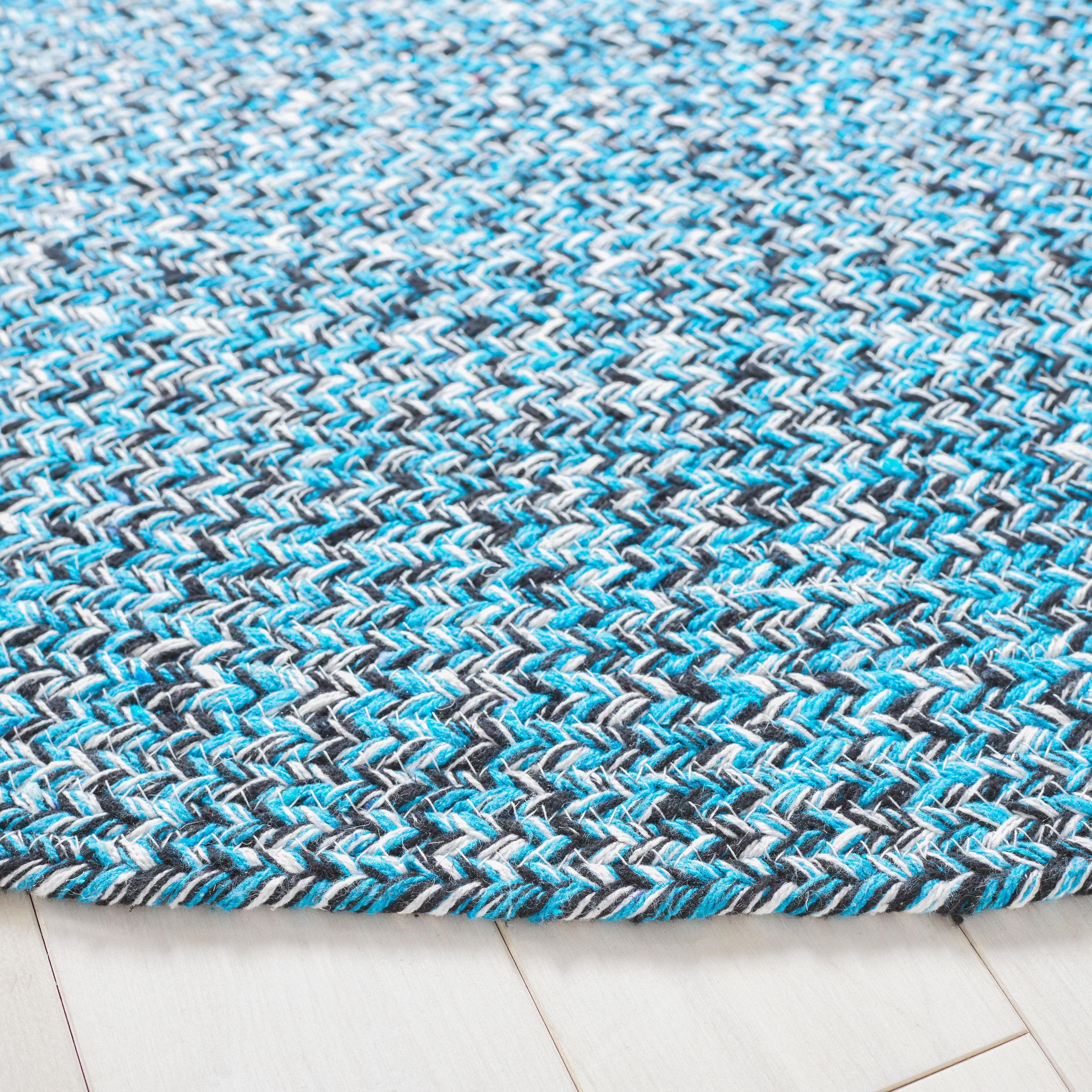 Braided BRD351 Hand Braided Area Rug - Blue/Black - 6' Round - Safavieh.