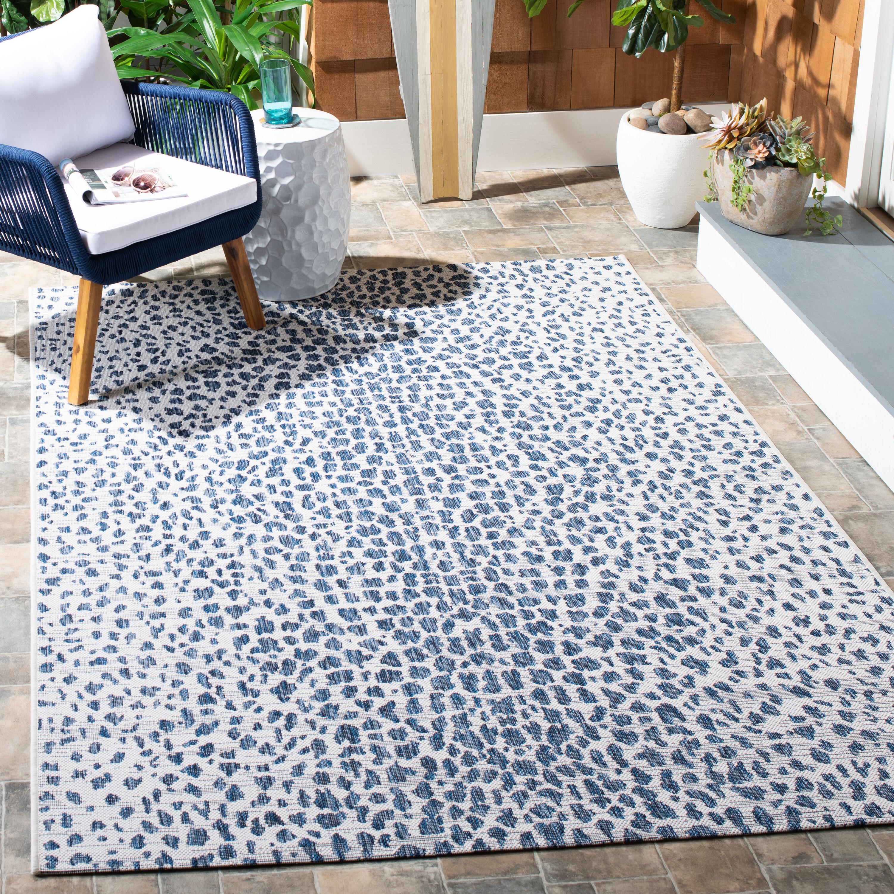 SAFAVIEH Courtyard Karina Animal Indoor/Outdoor Area Rug, Ivory/Navy, 3' x 3' Square