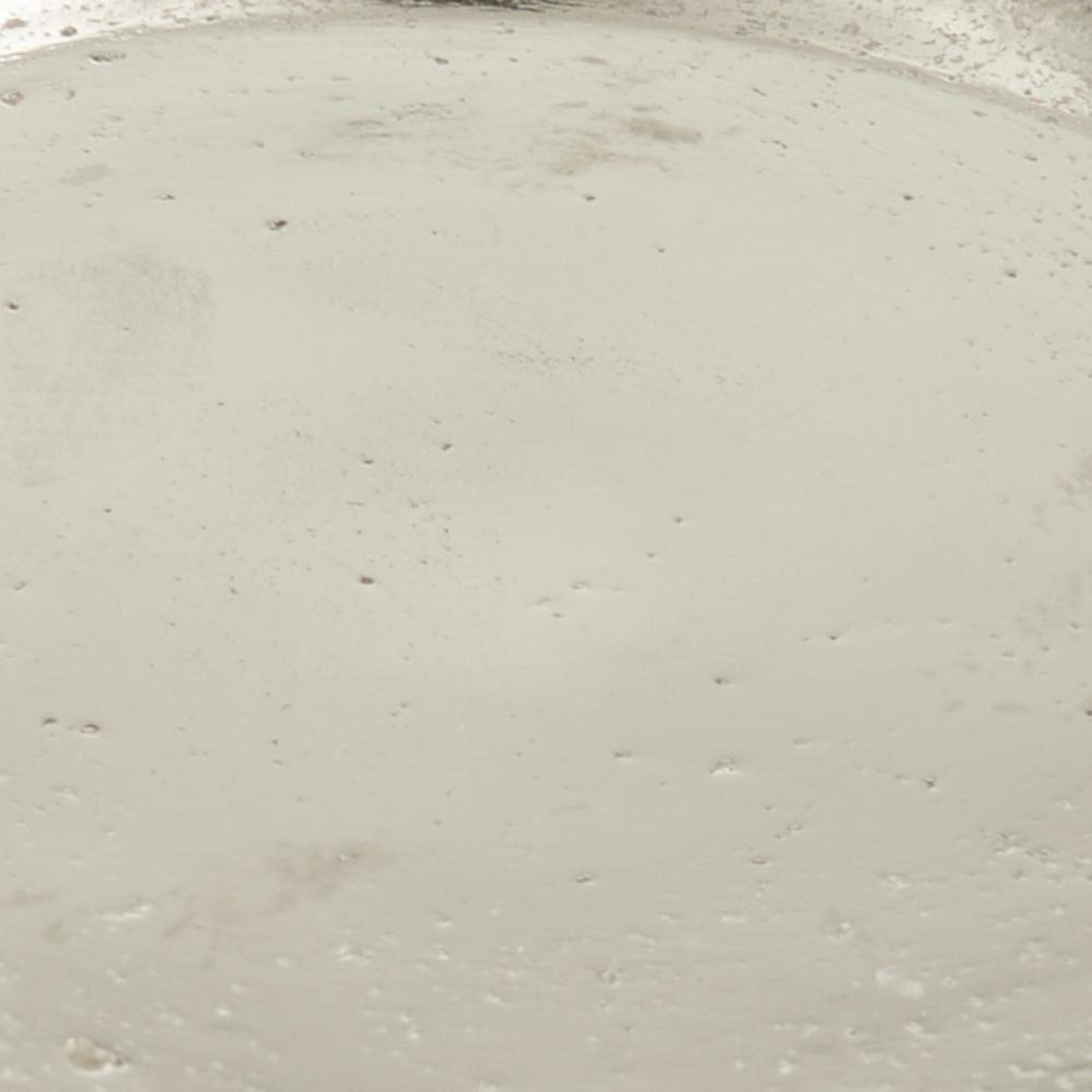 Contemporary Silver Aluminum Geometric Pillar Candle Holder Set