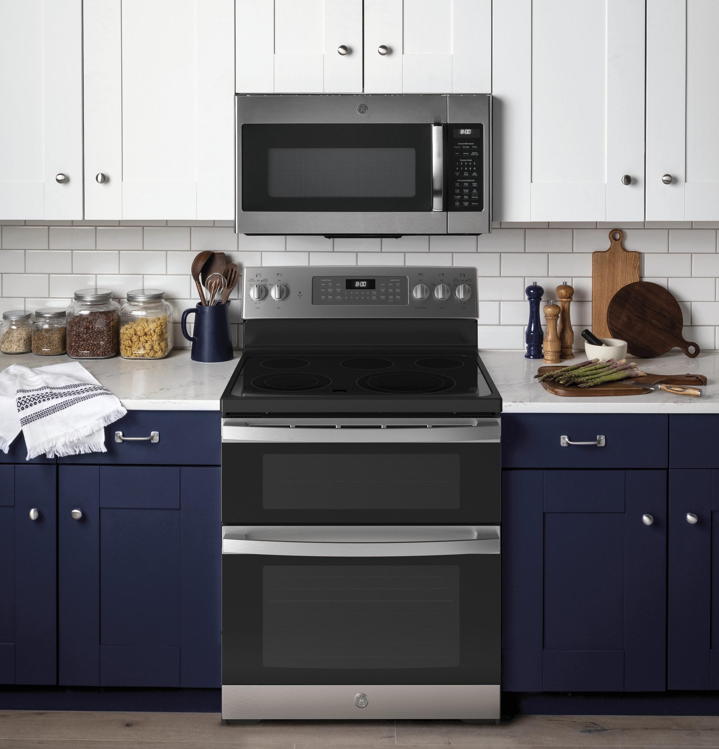 GE Appliances 30" 6.6 cu. ft. Freestanding Electric Range with 5 Elements and Convection Oven