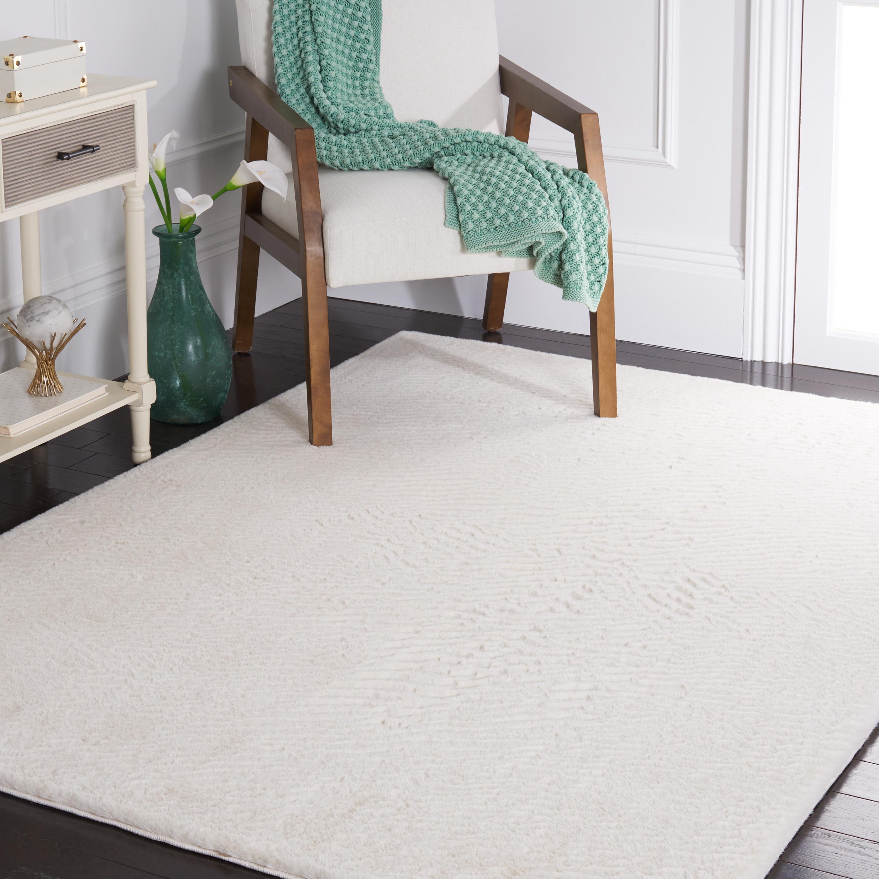 Faux Rabbit Fur FRF500 Power Loomed Machine Washable Area Rug - Off White - 5'x7' - Safavieh.