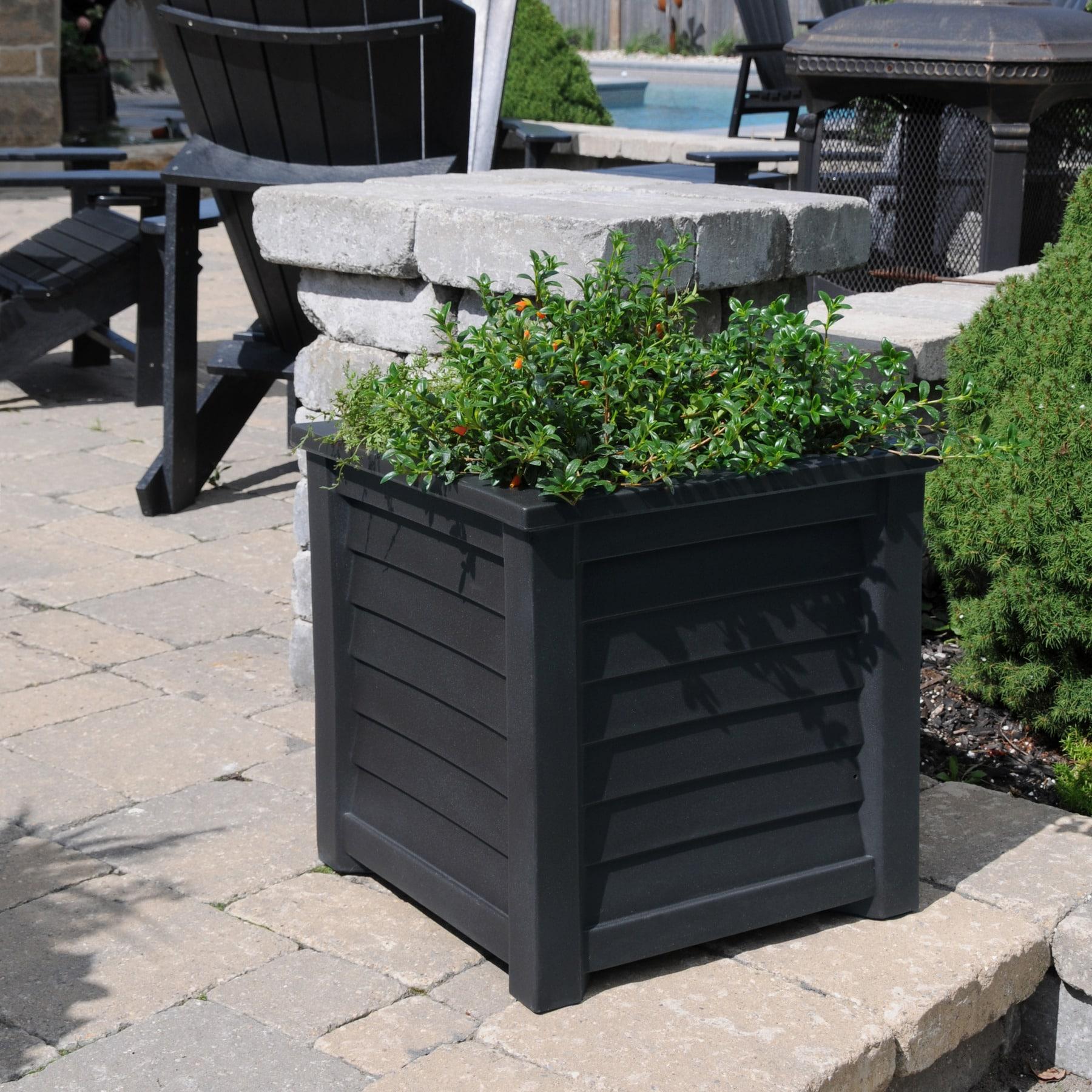 Lakeland Square Resin Planter with Water Reservoir