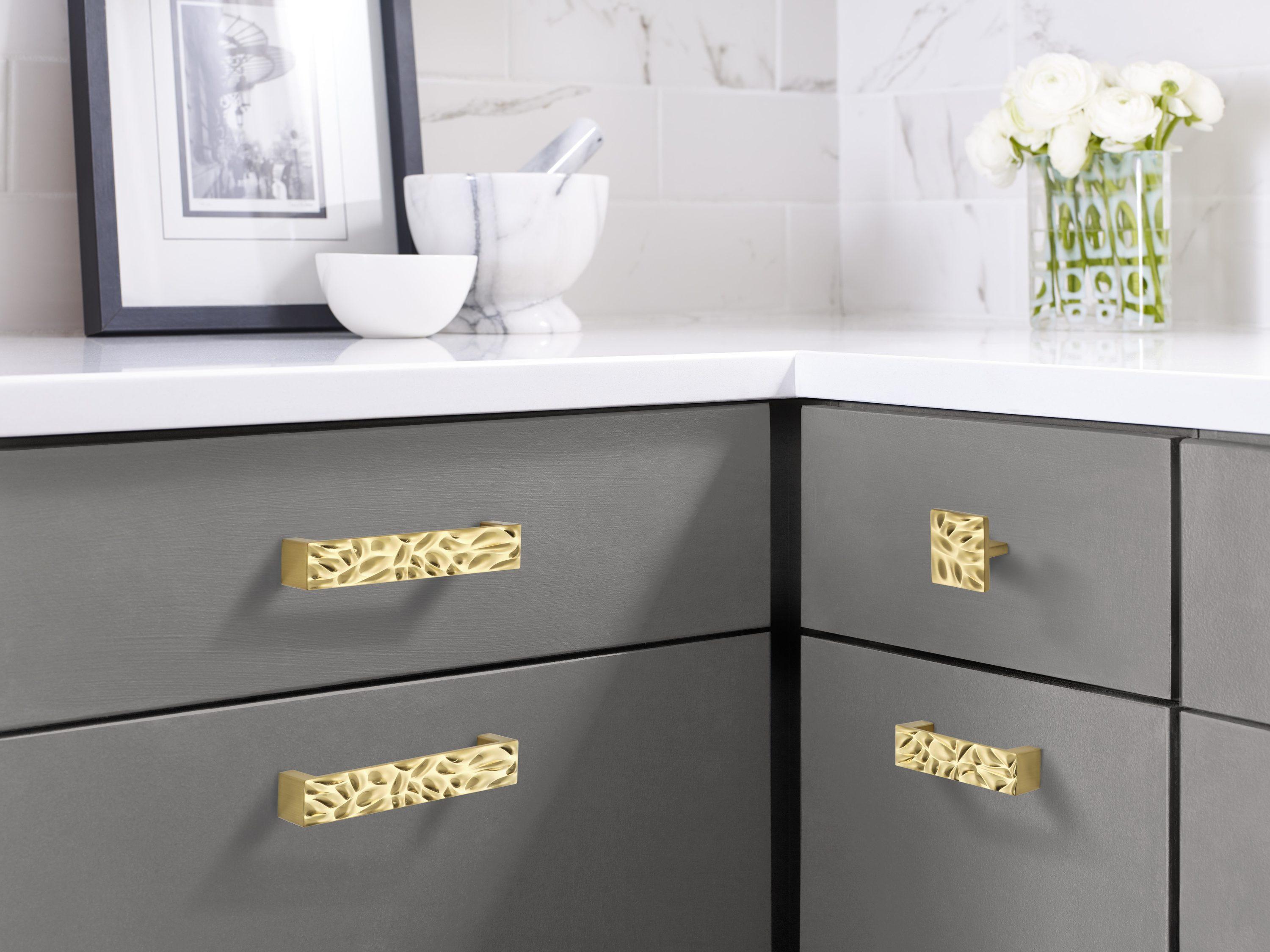 Calathea Bar Pull