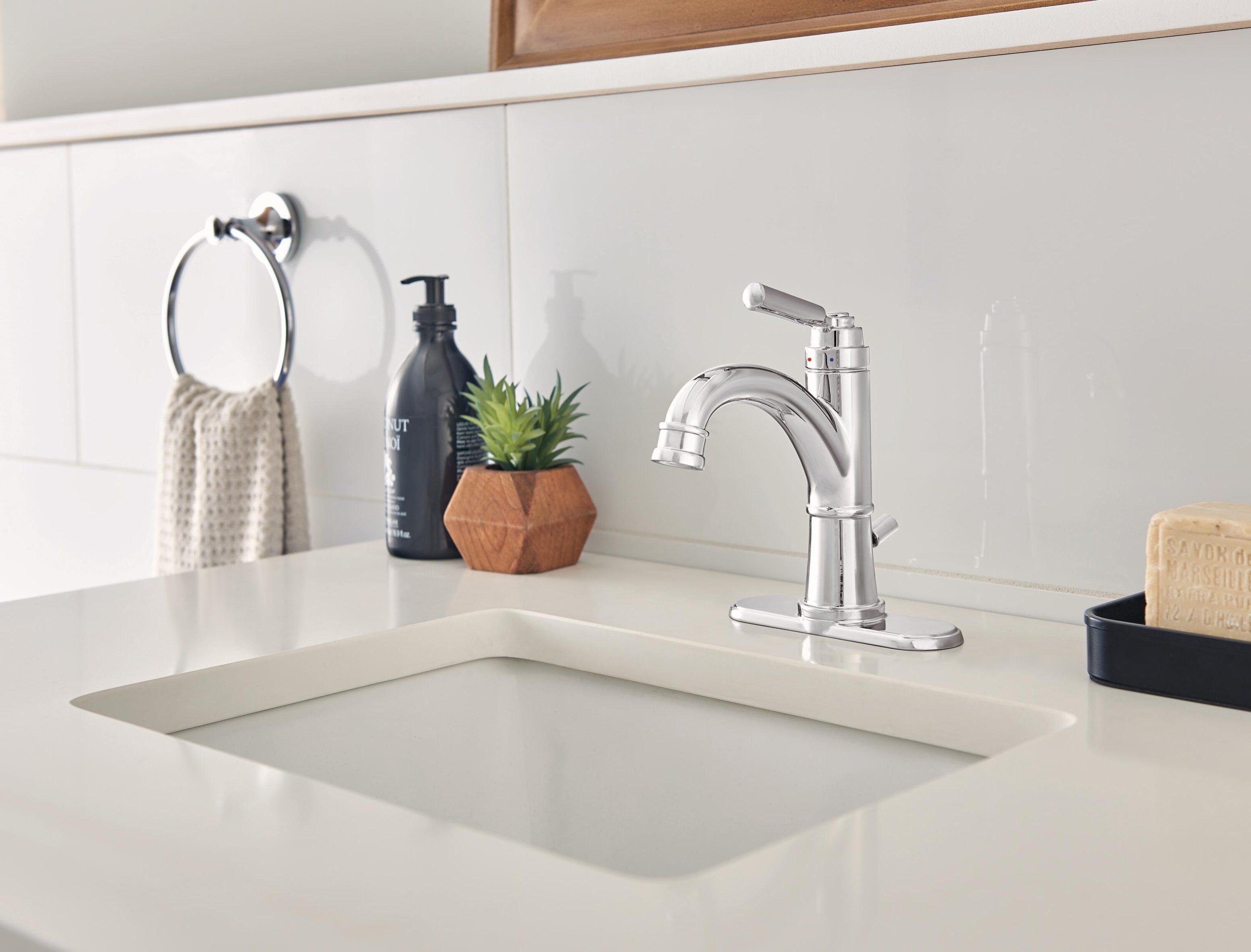 Westchester Single-Hole Bathroom Faucet with Drain Assembly