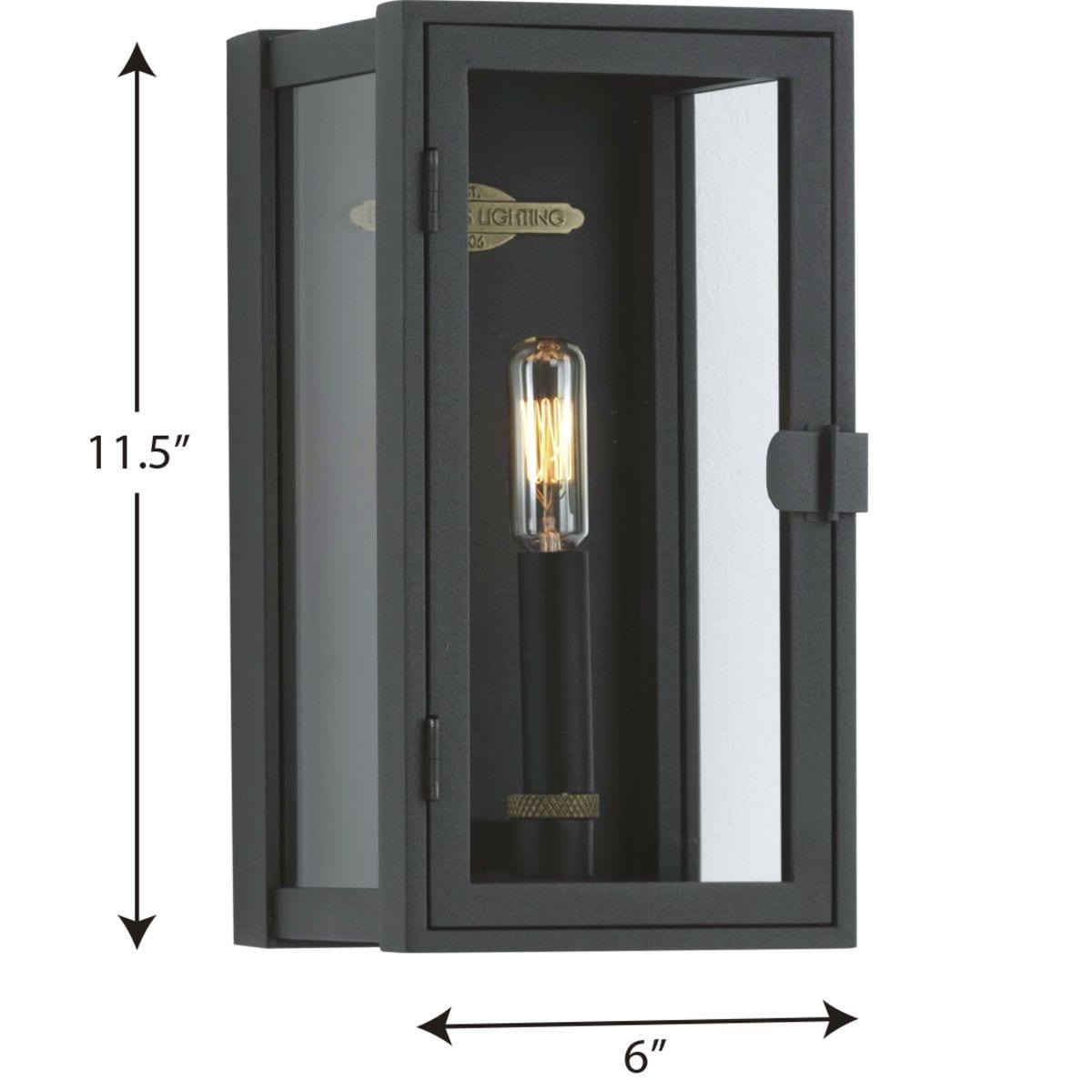 Stature Wall Light
