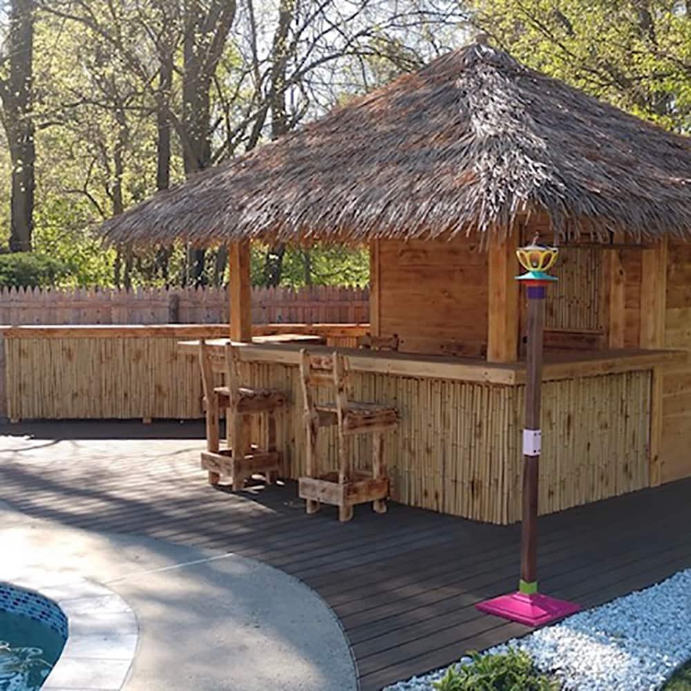 Backyard X-Scapes Natural Bamboo Fencing Decorative Privacy Screen No Dig Fence Panel