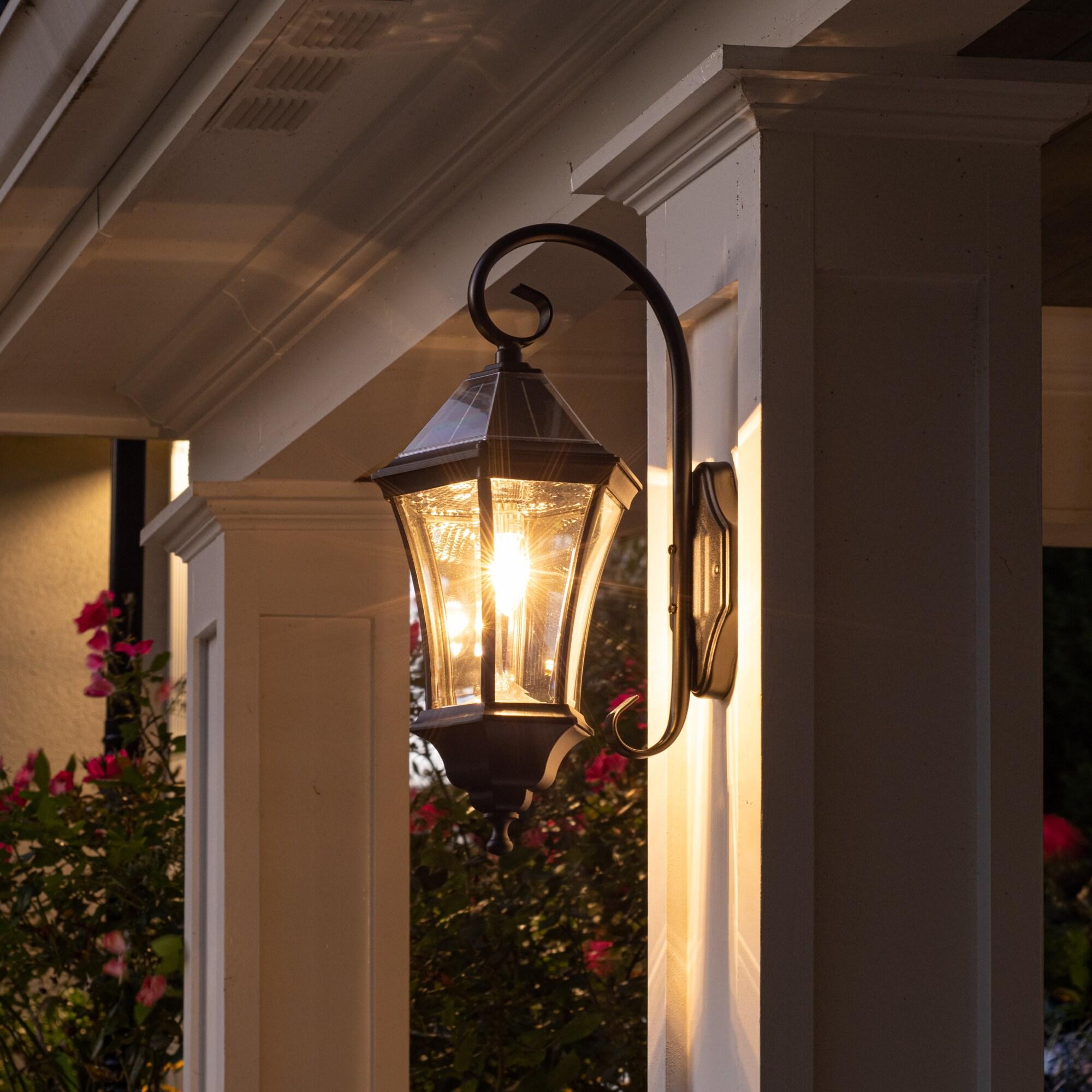 Gama Sonic Victorian Solar Wall Light, Outdoor Solar Lamp, Cast Aluminum Sconce, 150 Lumens Warm White LED, Black (94BM50010)