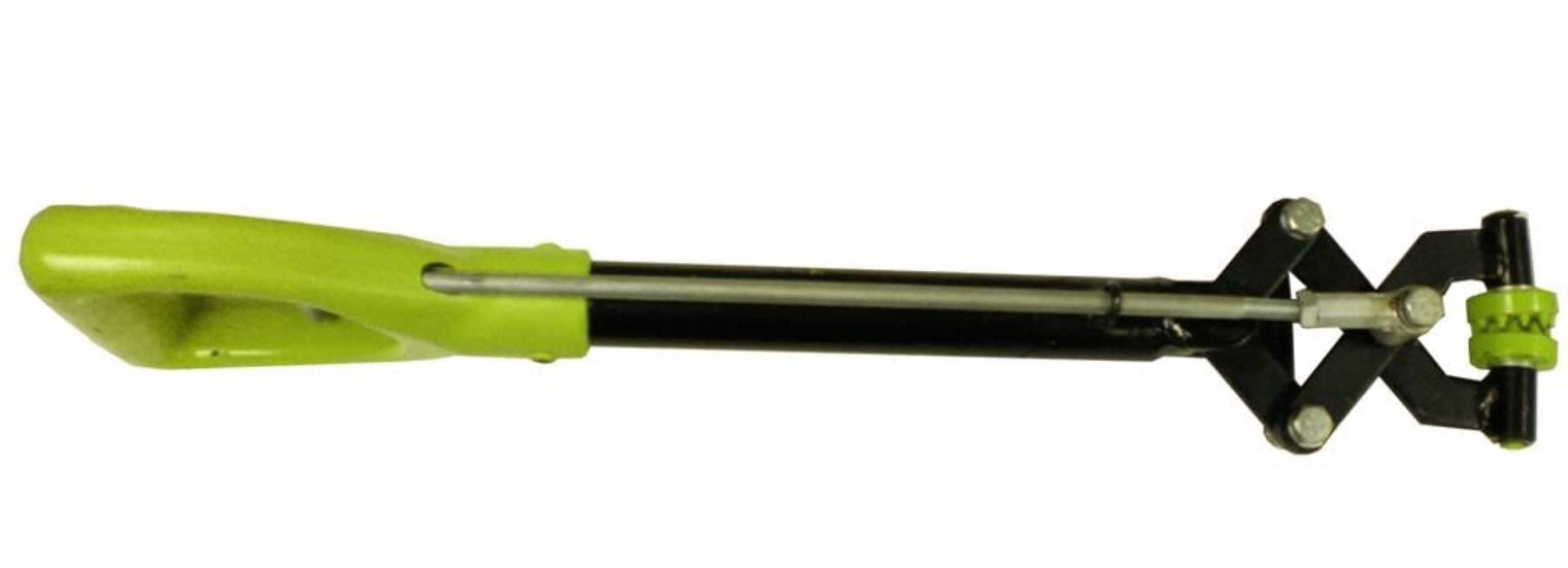 Green and Black Steel Adjustable Handle Tiller