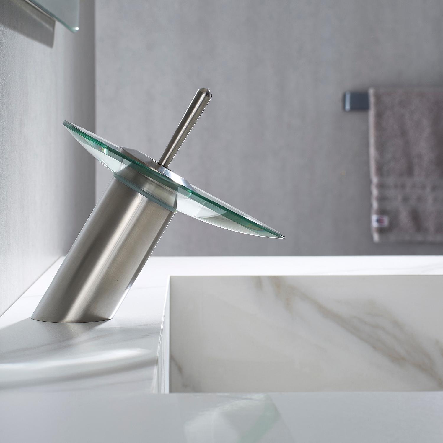 Torino Single-Hole Single-handle Bathroom Faucet