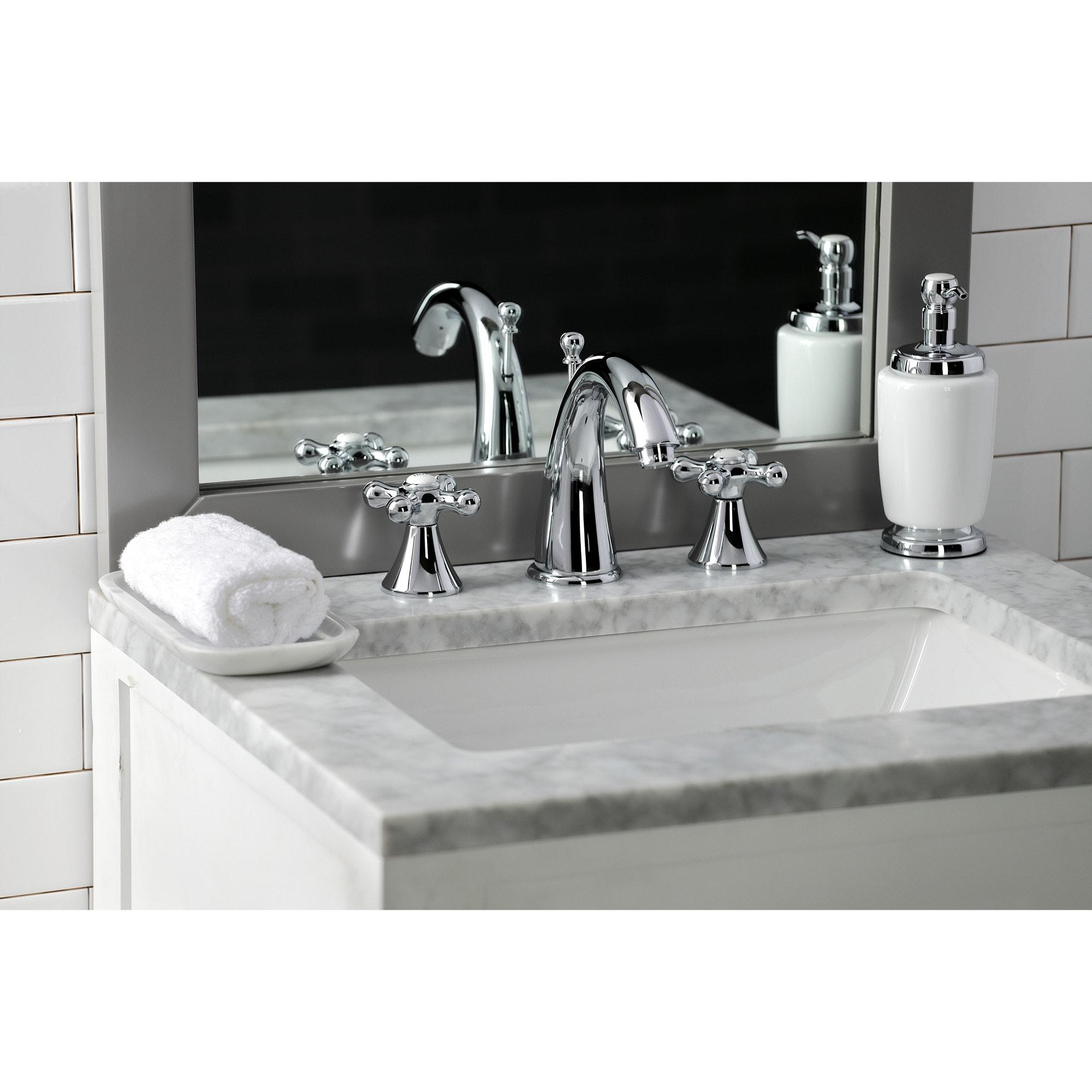 Widespread Bathroom Faucet with Drain Assembly