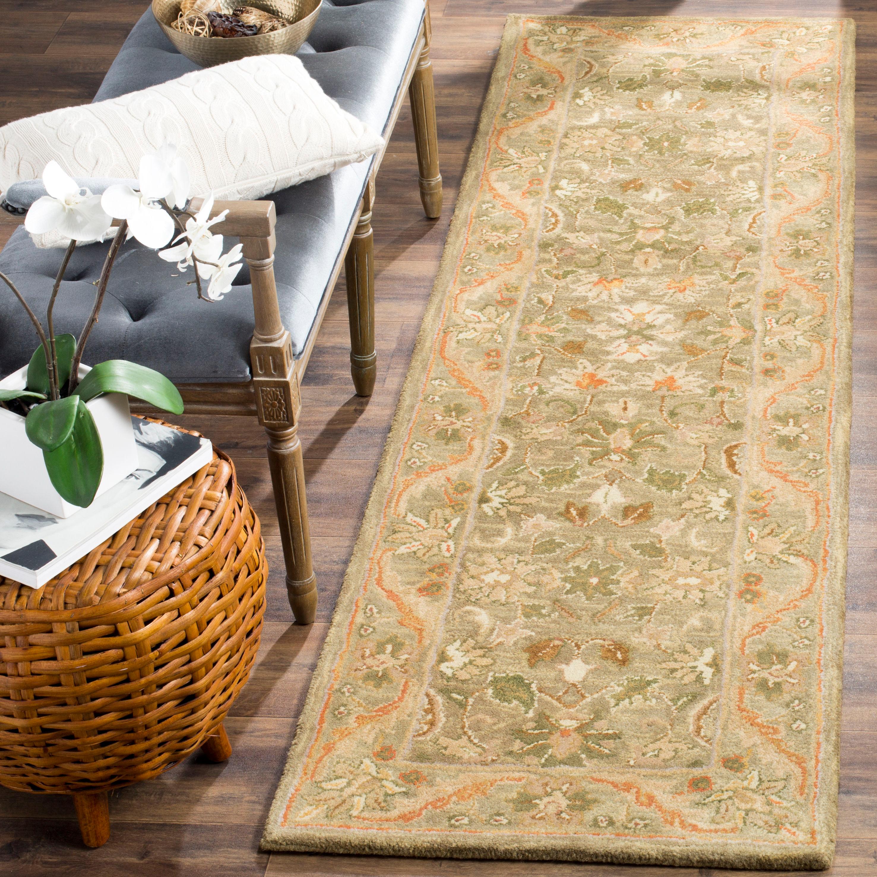 SAFAVIEH Antiquity Carmella Floral Bordered Wool Runner Rug, Olive/Gold, 2'3" x 16'