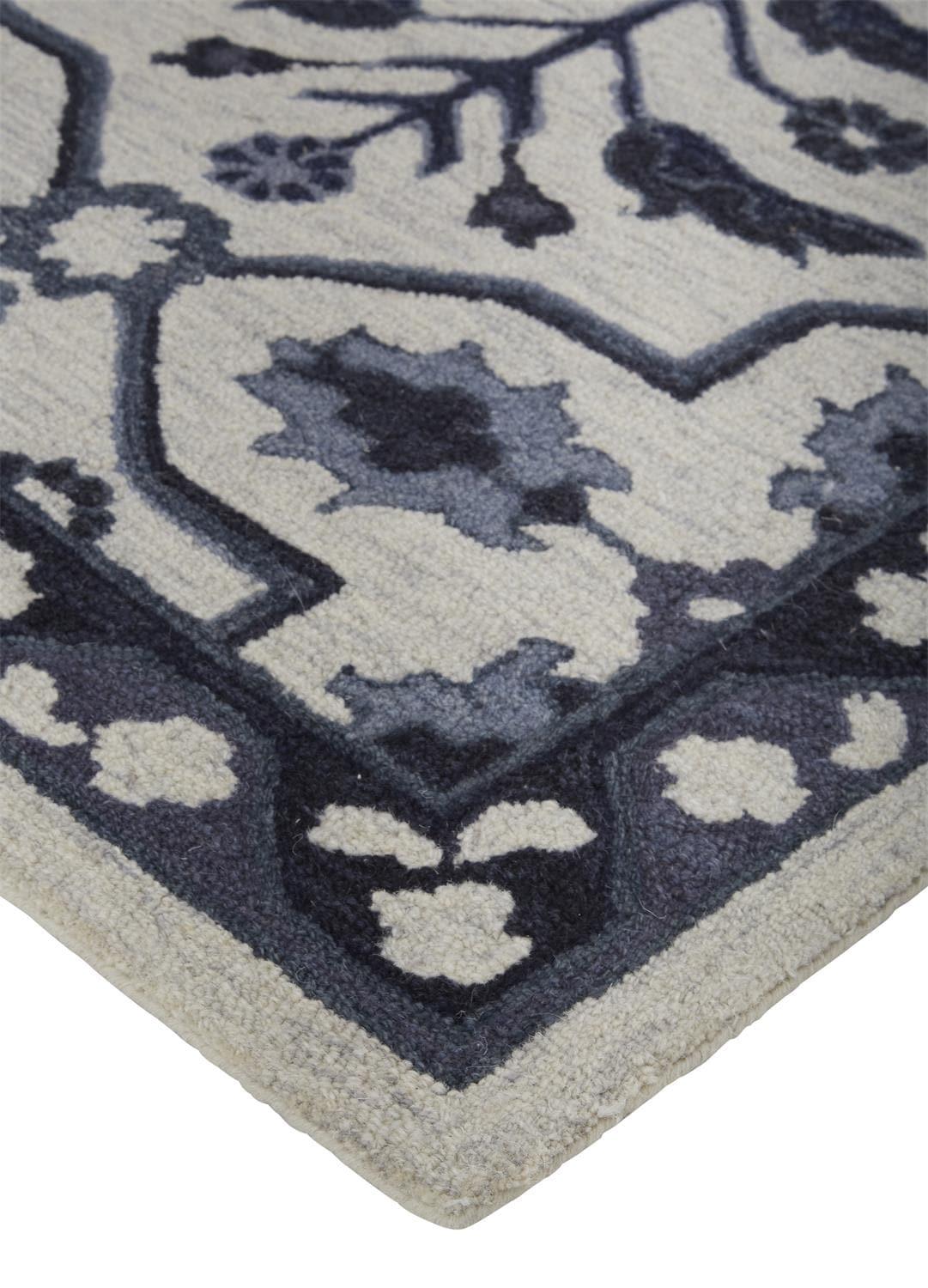 Fallon Traditional Oriental Area Rug