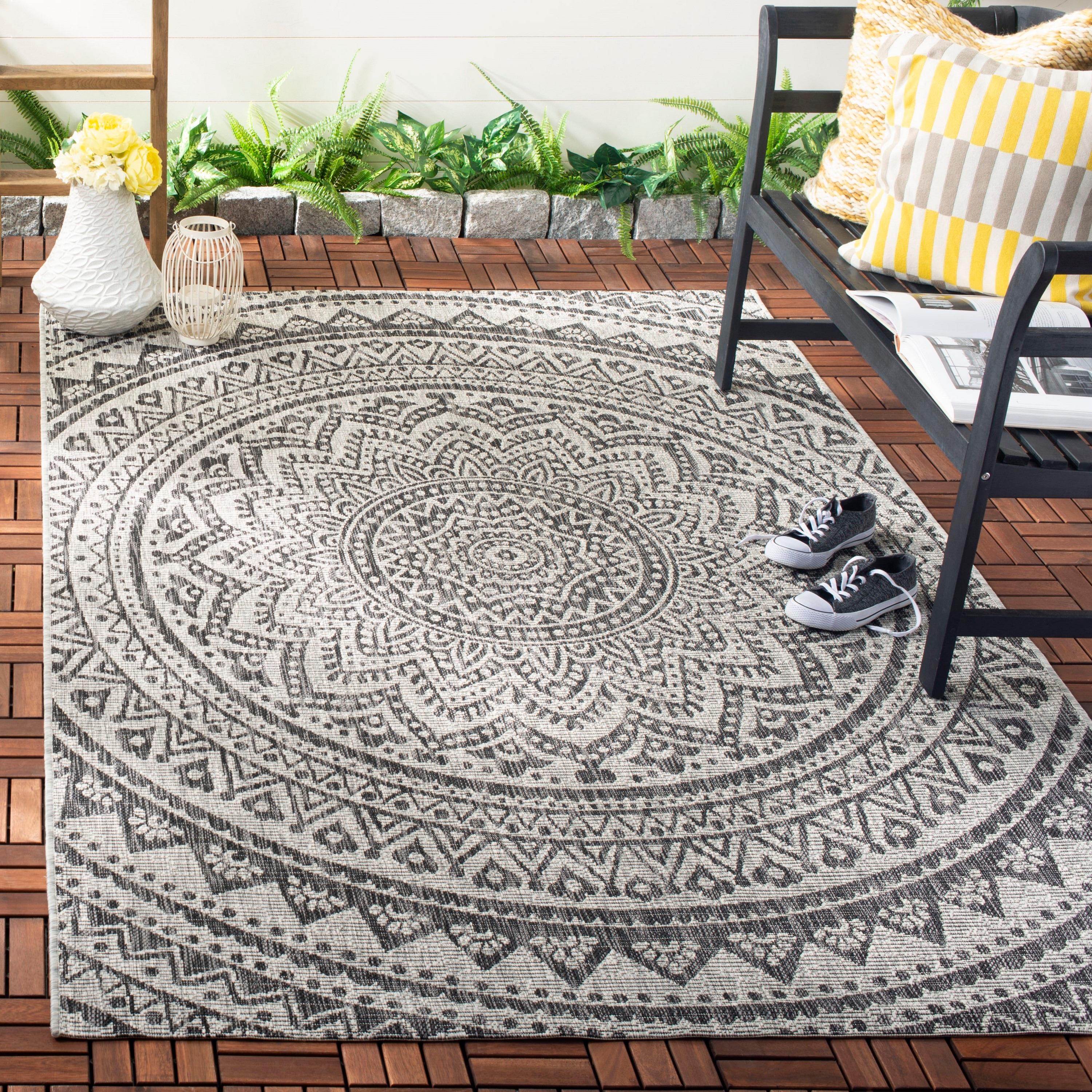 Courtyard CY8734 Power Loomed Indoor and Outdoor Accent Rug - Light Grey/Black - 2'7"x5' - Safavieh