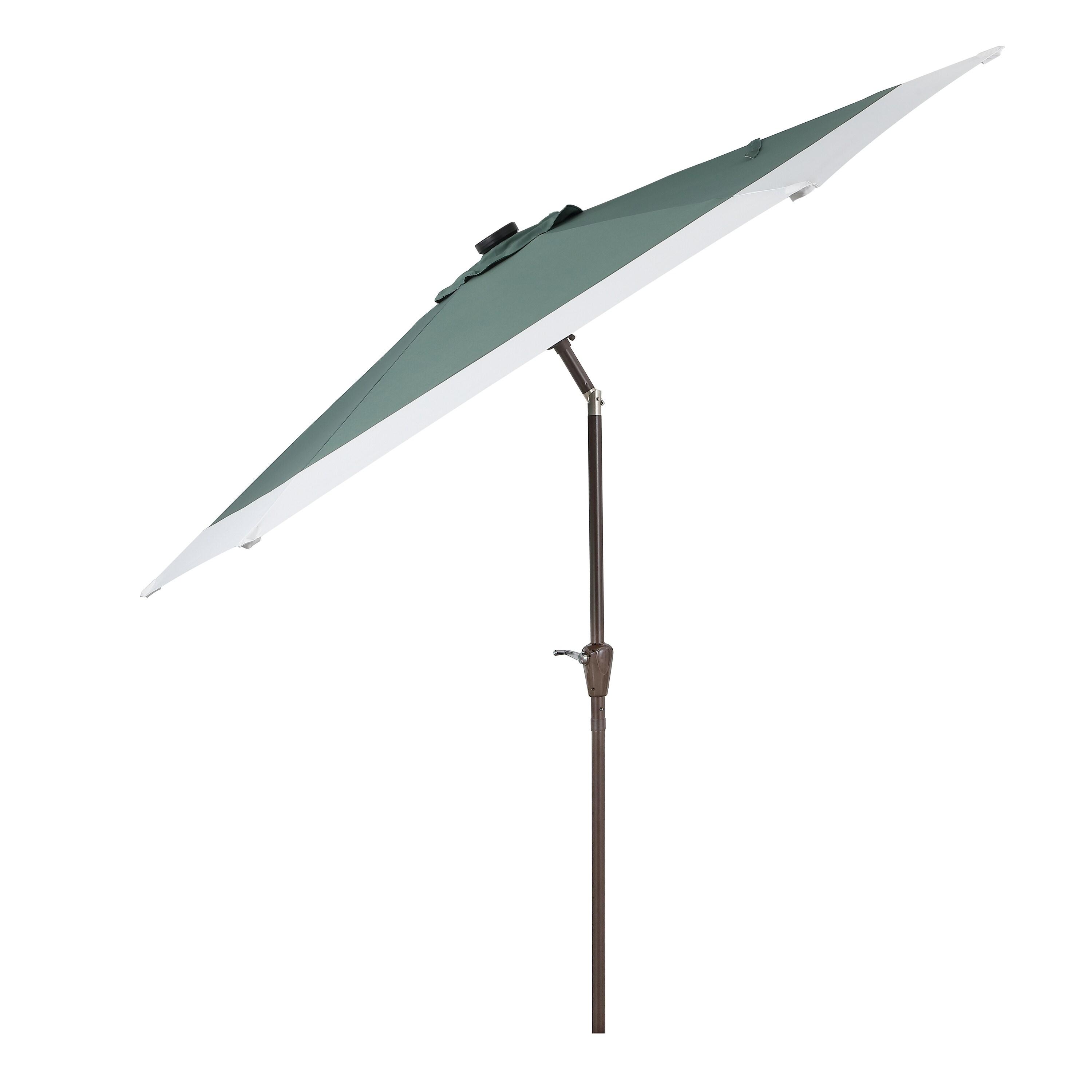 JONATHAN Y Spencer 9 ft. Classic Coastal 2-Tone Solar LED Market Patio Umbrella 12 LED Strip Lights, Auto-Tilt, Crank, UV Protection in Green/White