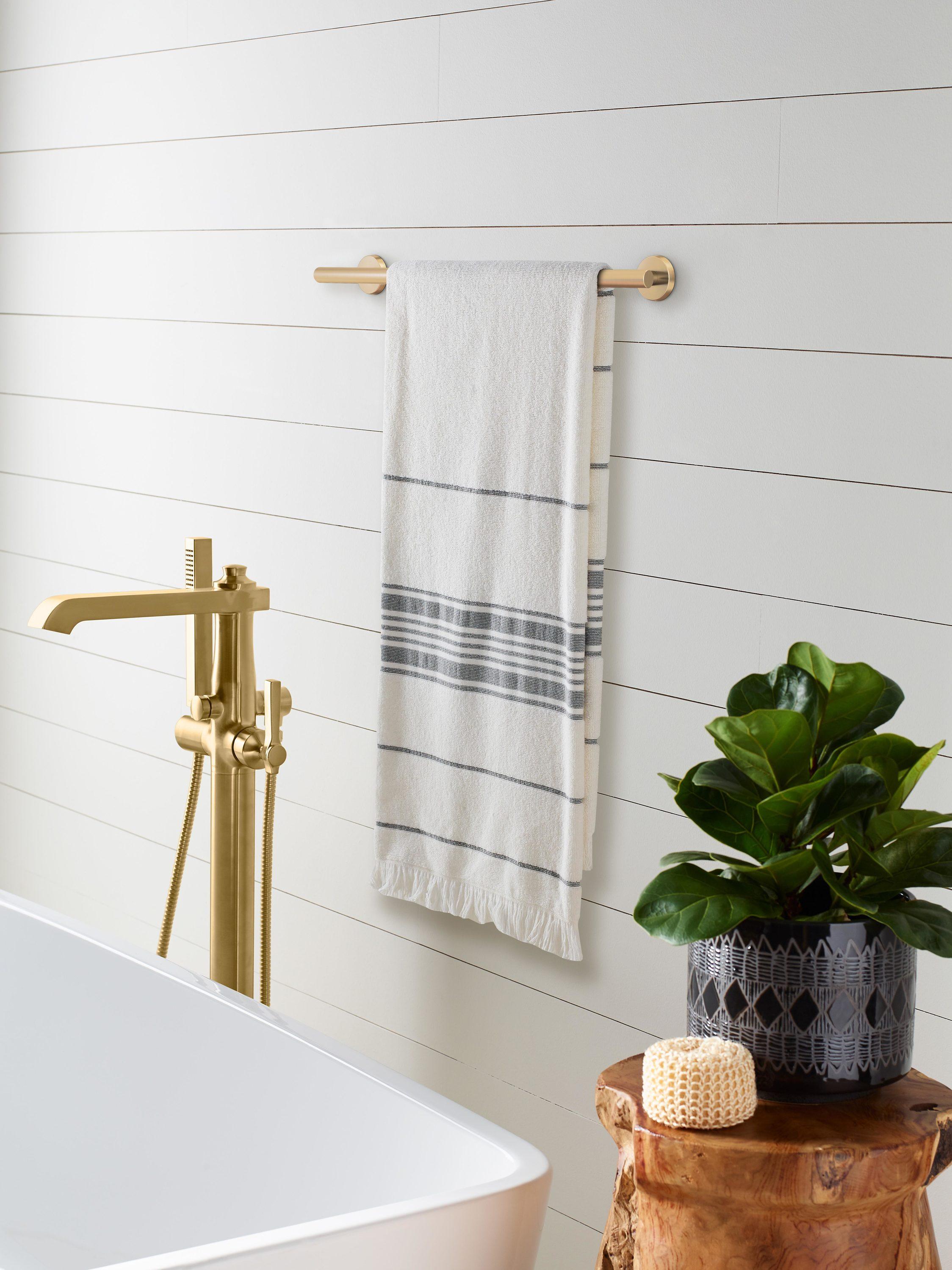 Arrondi™ Wall Mounted Towel Bar