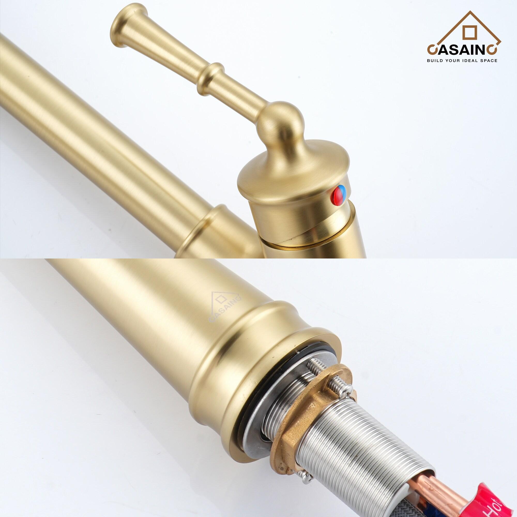 Brushed Gold Single Handle Pull-Out Kitchen Faucet with Sprayer