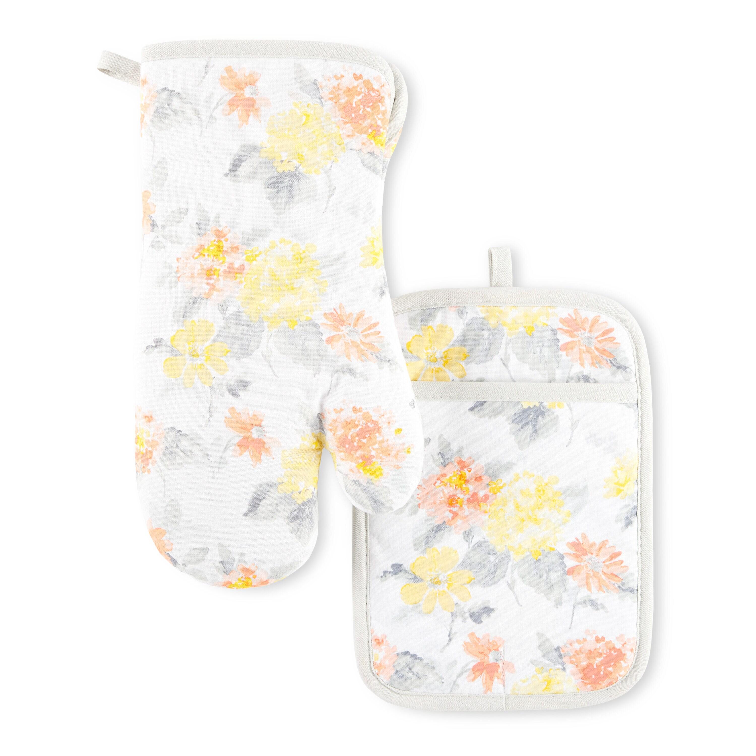 MARTHA STEWART Amber Floral Oven Mitt & Pot Holder Set 2-Pack, Yellow/Coral, OM: 7"x13" & PH: 7"x10"