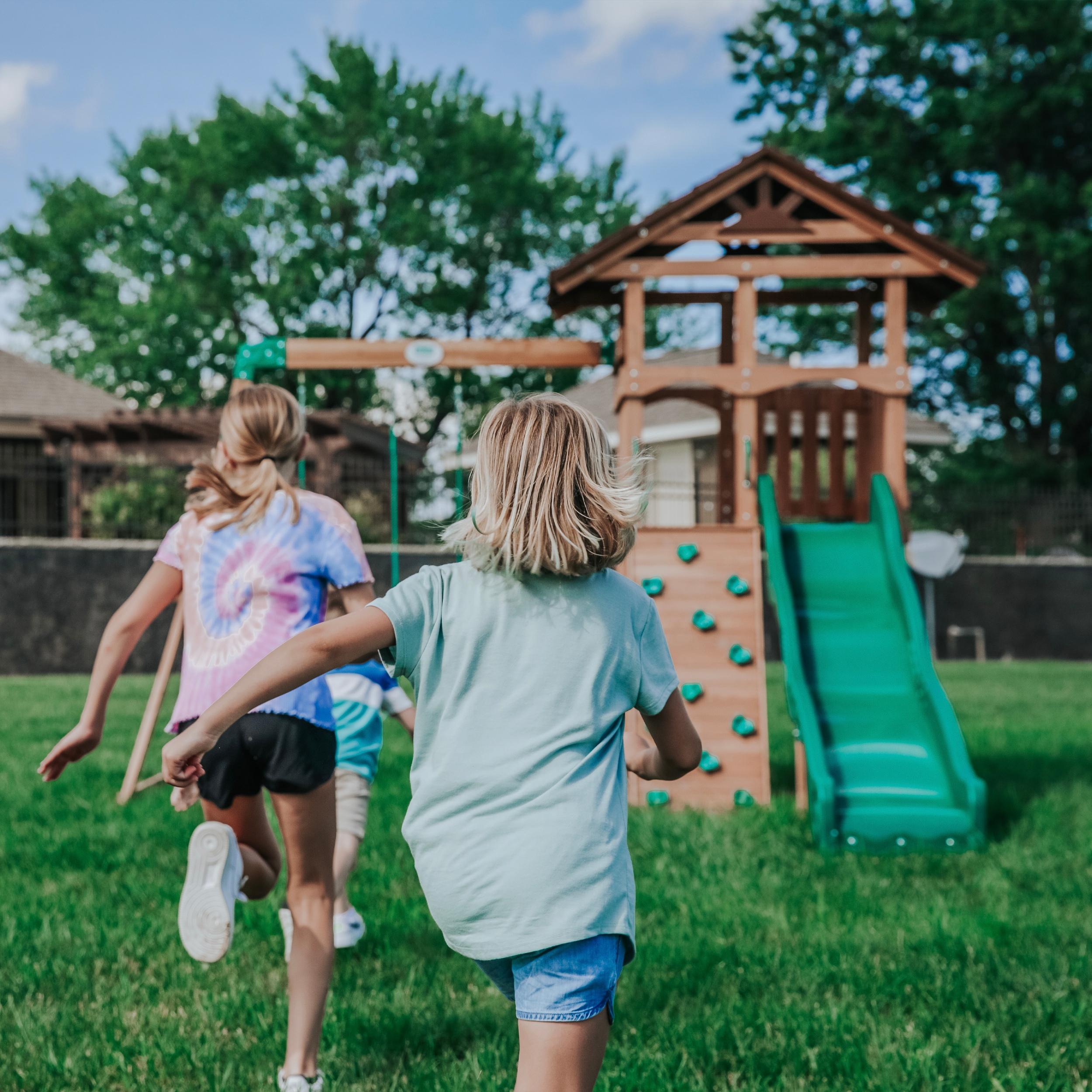 Backyard Discovery Lightning Ridge Swing Set