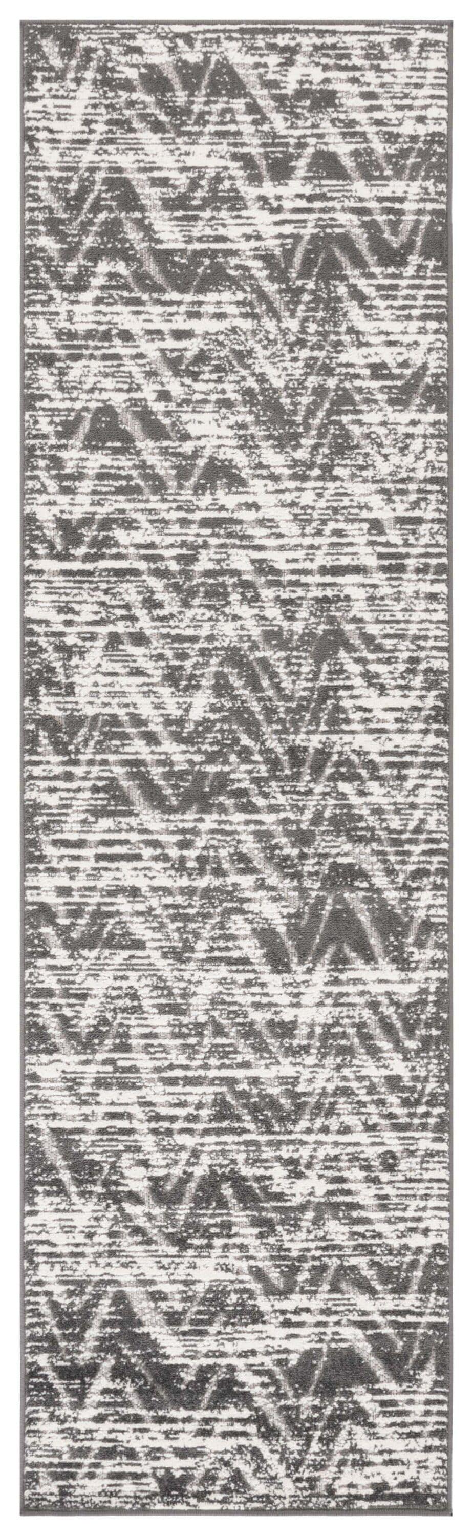 SAFAVIEH Cottage Ronni Chevron Indoor/Outdoor Runner Rug, Grey, 2'3" x 8'