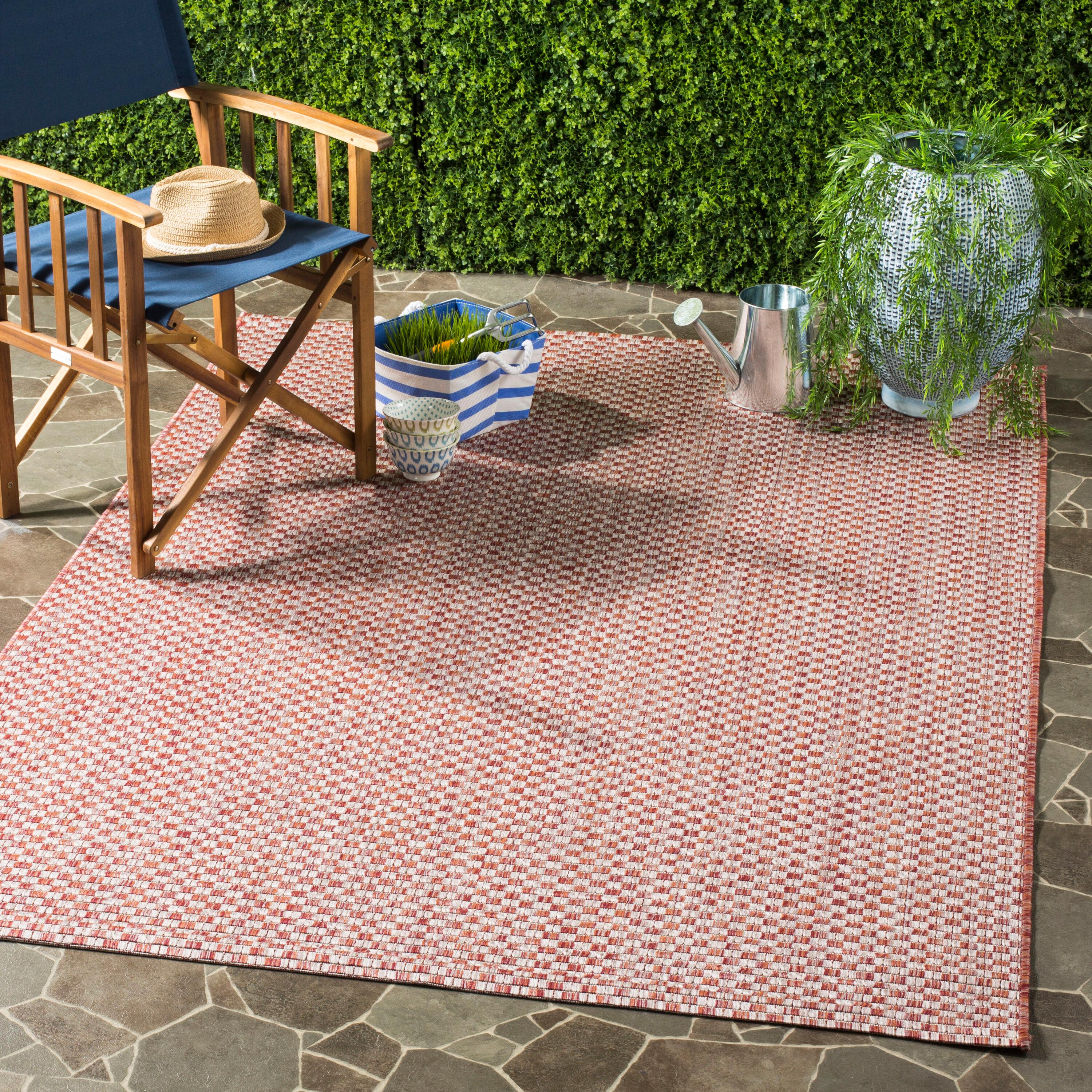 SAFAVIEH Courtyard Blair Geometric Indoor/Outdoor Area Rug, 4' x 5'7", Rust/Light Grey