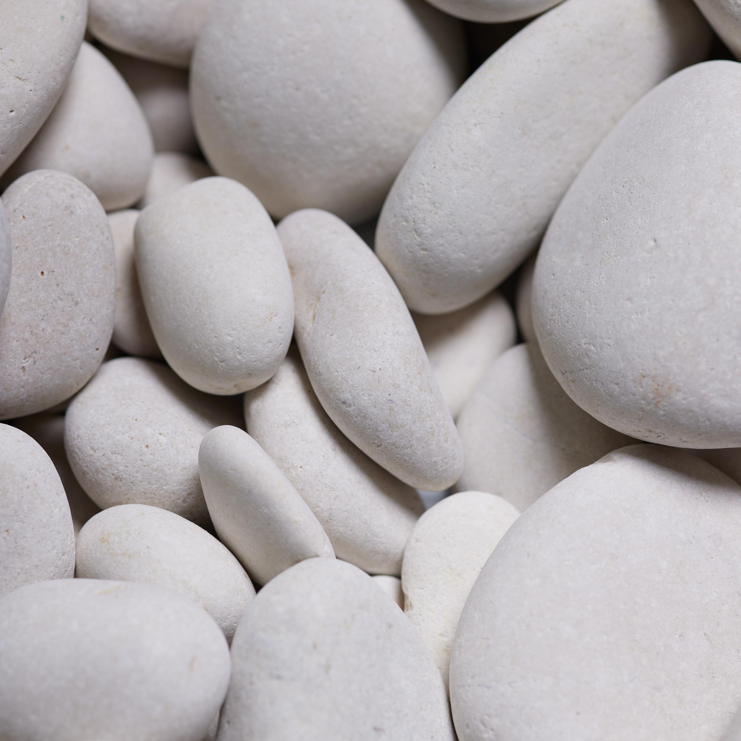 20 lb Snow White Smooth Decorative River Pebbles