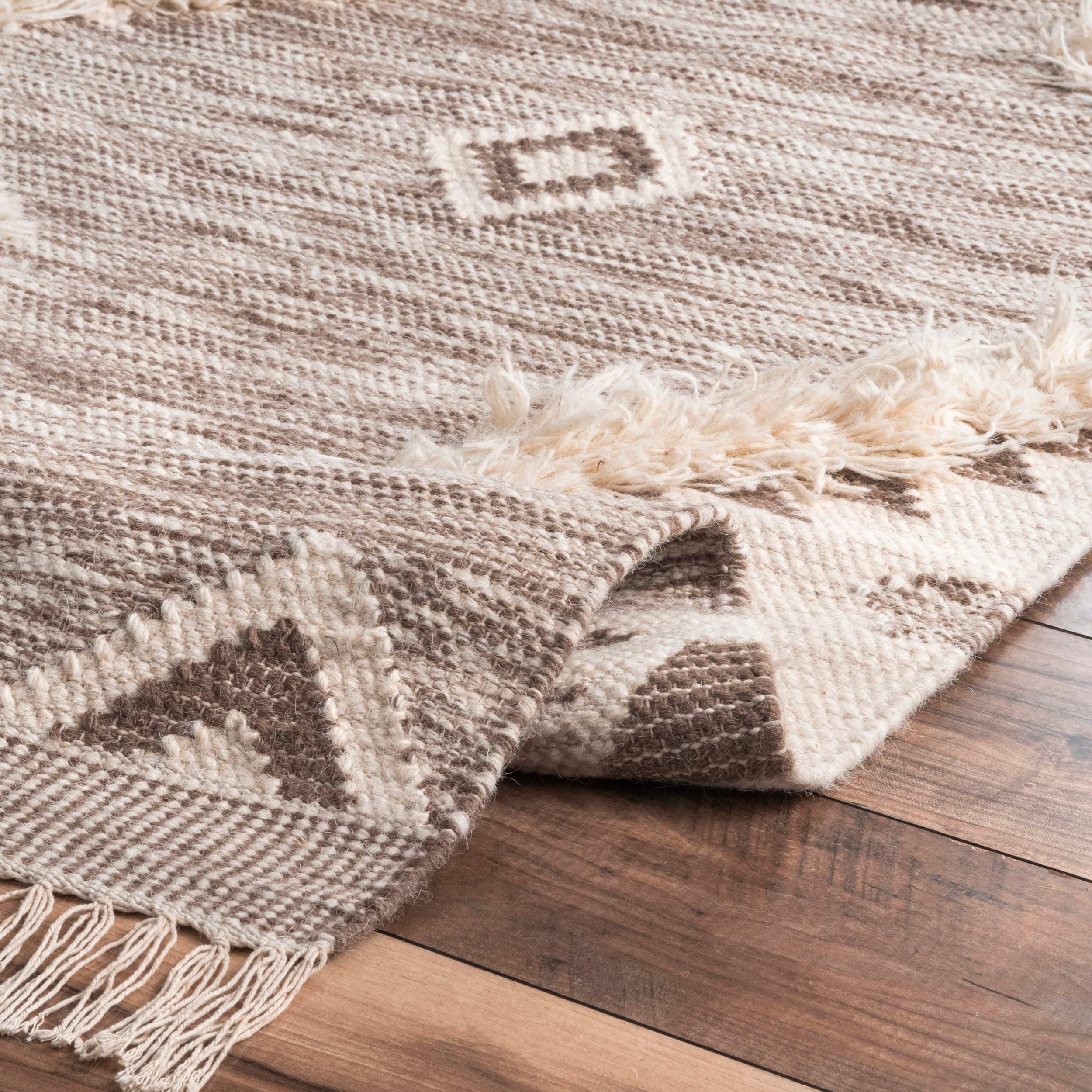 Nuloom Savannah Geometric 2x3 Wool Accent Indoor Area Rug for Living Room Bedroom Dining Room Entryway Kitchen, Beige/Ivory