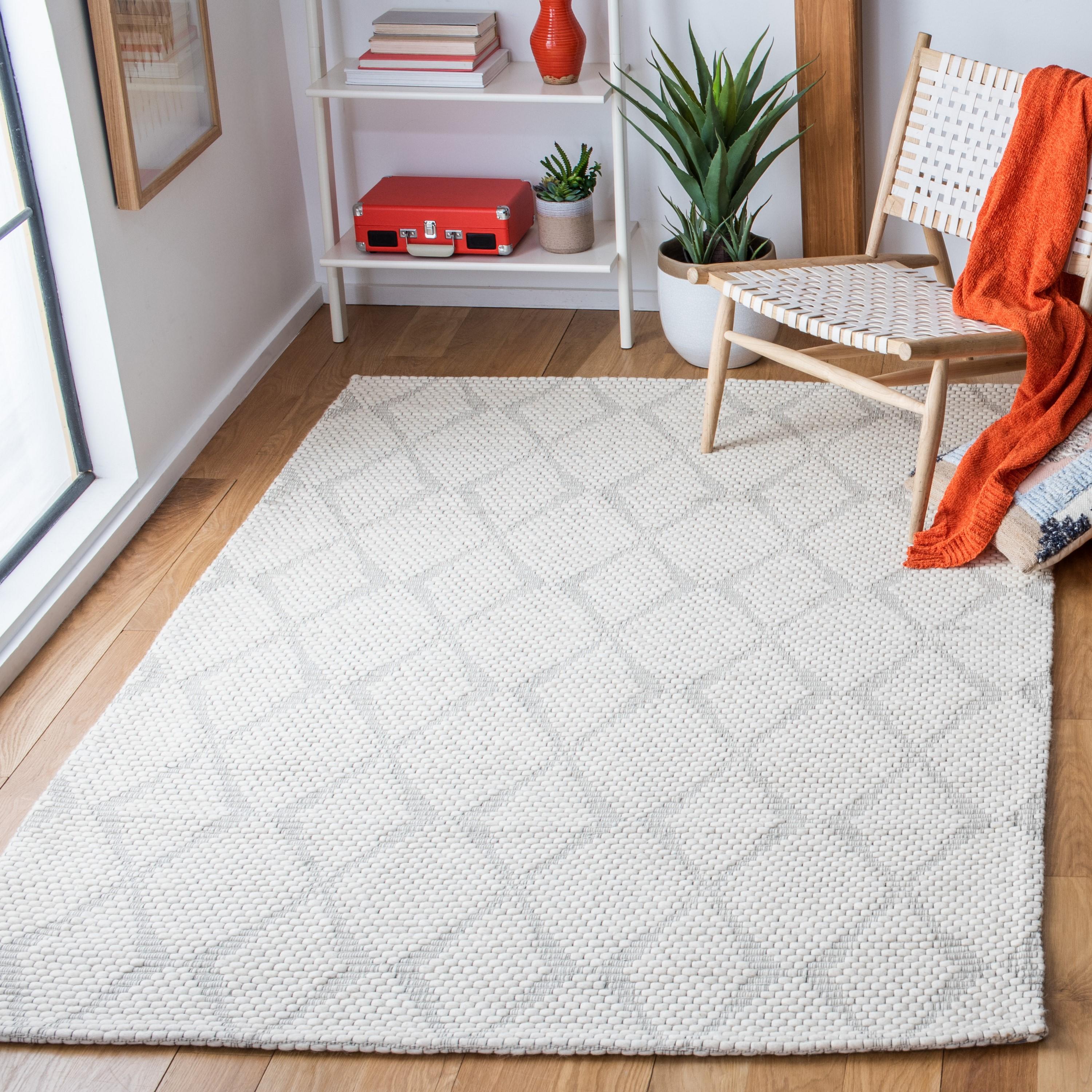 Marbella MRB551 Power Loomed Area Rug - Ivory - 3'x5' - Safavieh.