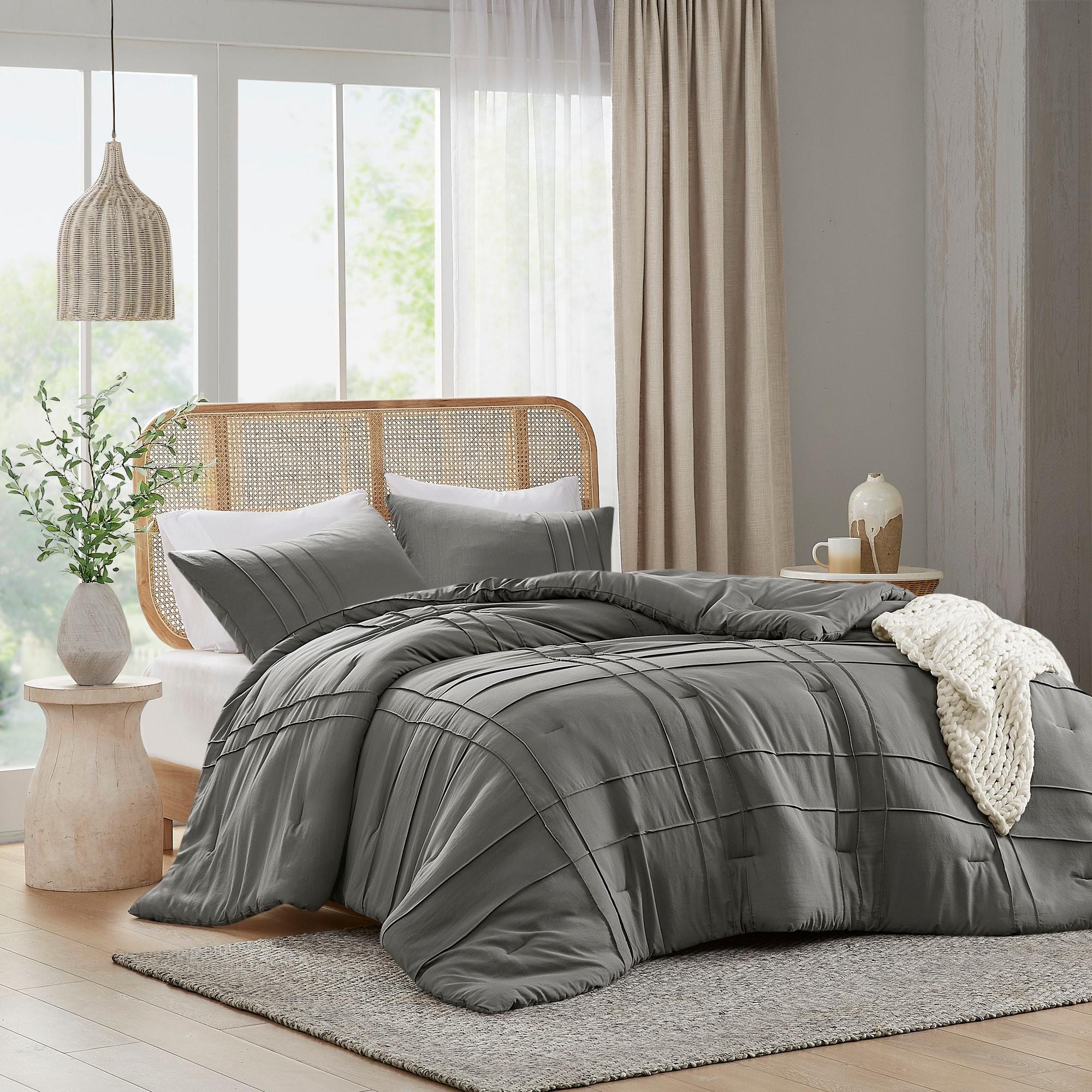 Regency Heights Twin/Twin XL Comforter Set, Boho 2-Piece Pintuck Stitching Dorm Bedding Set, Soft Washed Pleated Bed Sets with Pillow Sham Grey