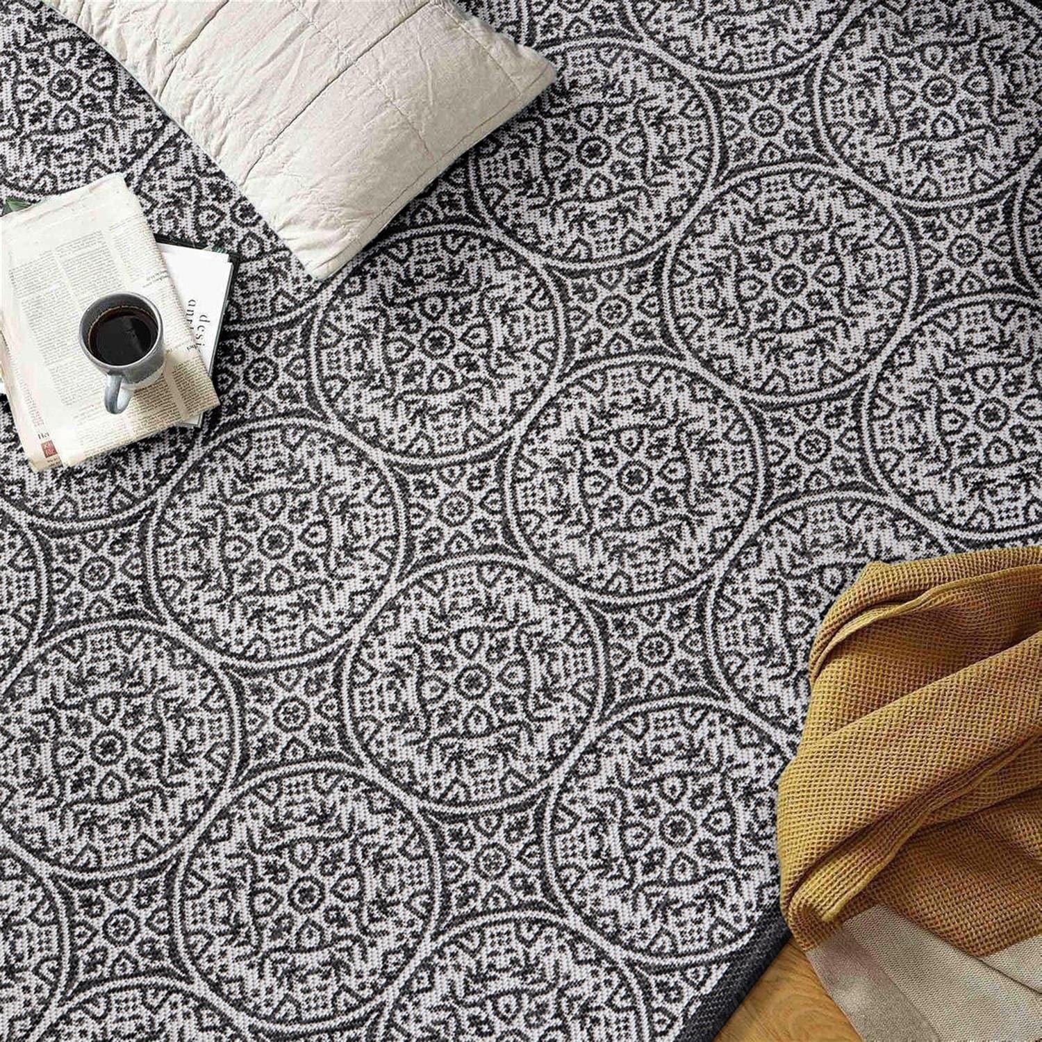 World Rug Gallery Transitional Floral Circles Textured Flat Weave Indoor/Outdoor Area Rug - BLACK 7'10"X10'