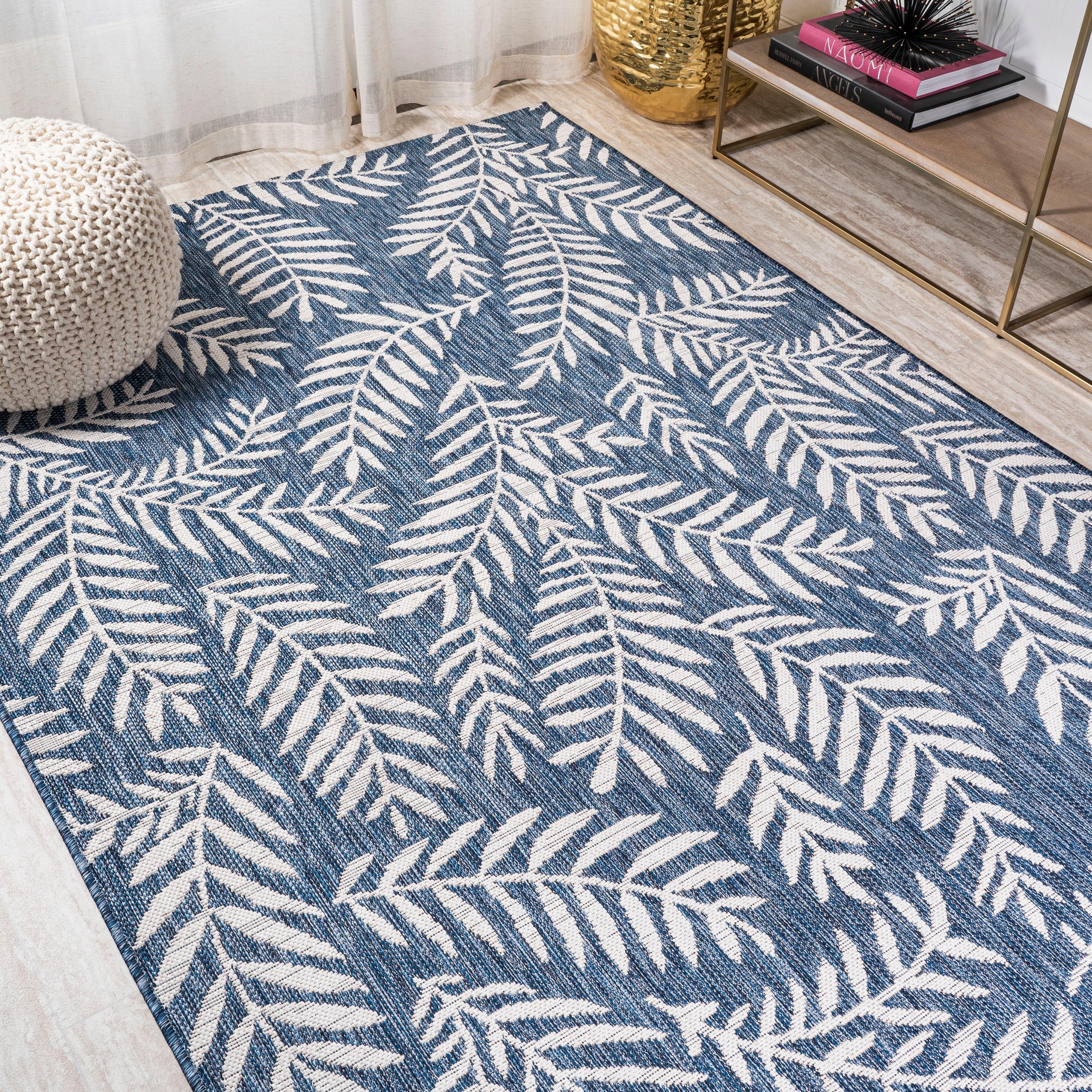 5'x8' Nevis Palm Frond Indoor/Outdoor Area Rug, Navy/Ivory - JONATHAN Y