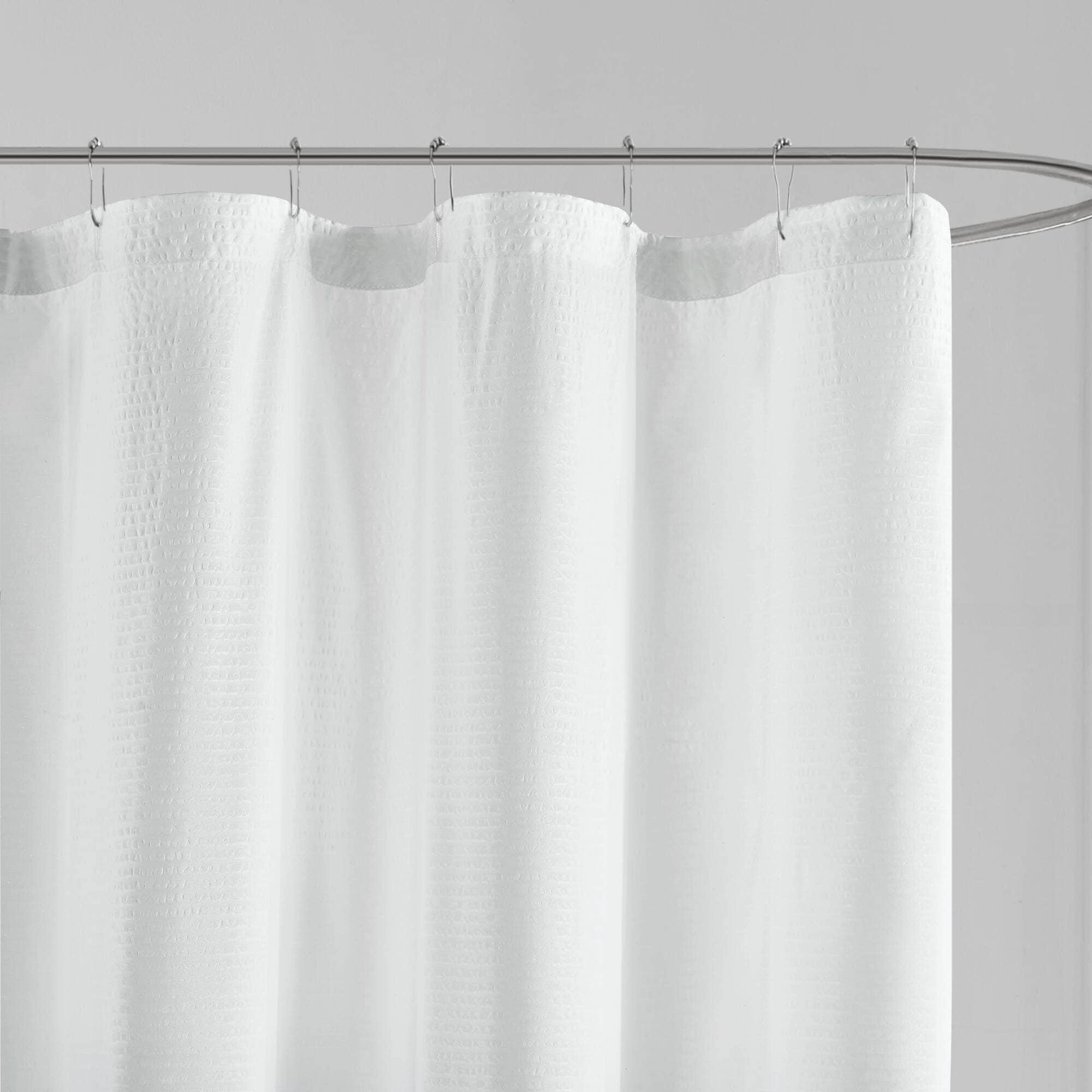Madison Park Ara Ombre Printed Seersucker Single Shower Curtain