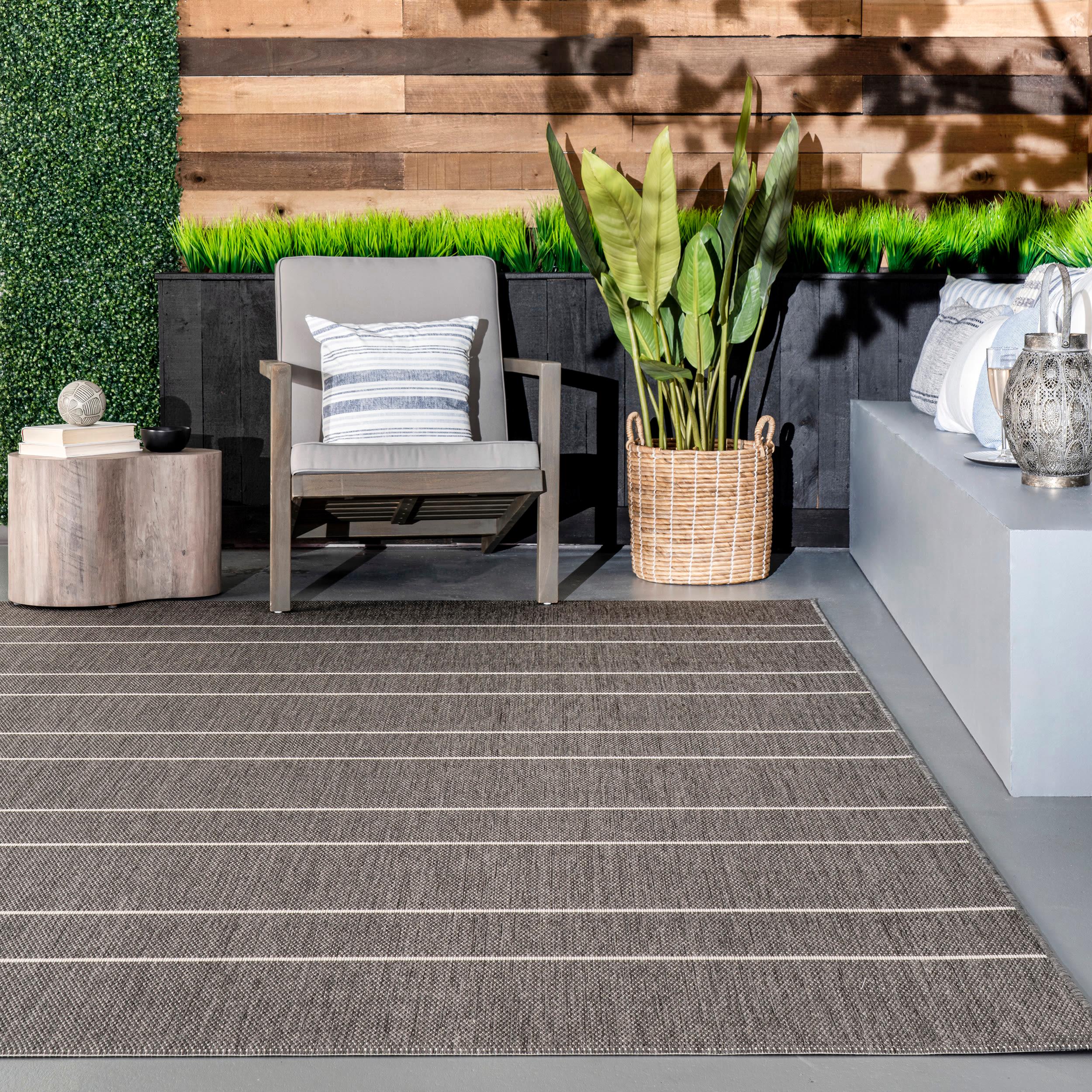 Nuloom Alaina Striped 8 Square Indoor/Outdoor Area Rug for Living Room Patio Deck Front Porch Kitchen, Dark Grey/Ivory