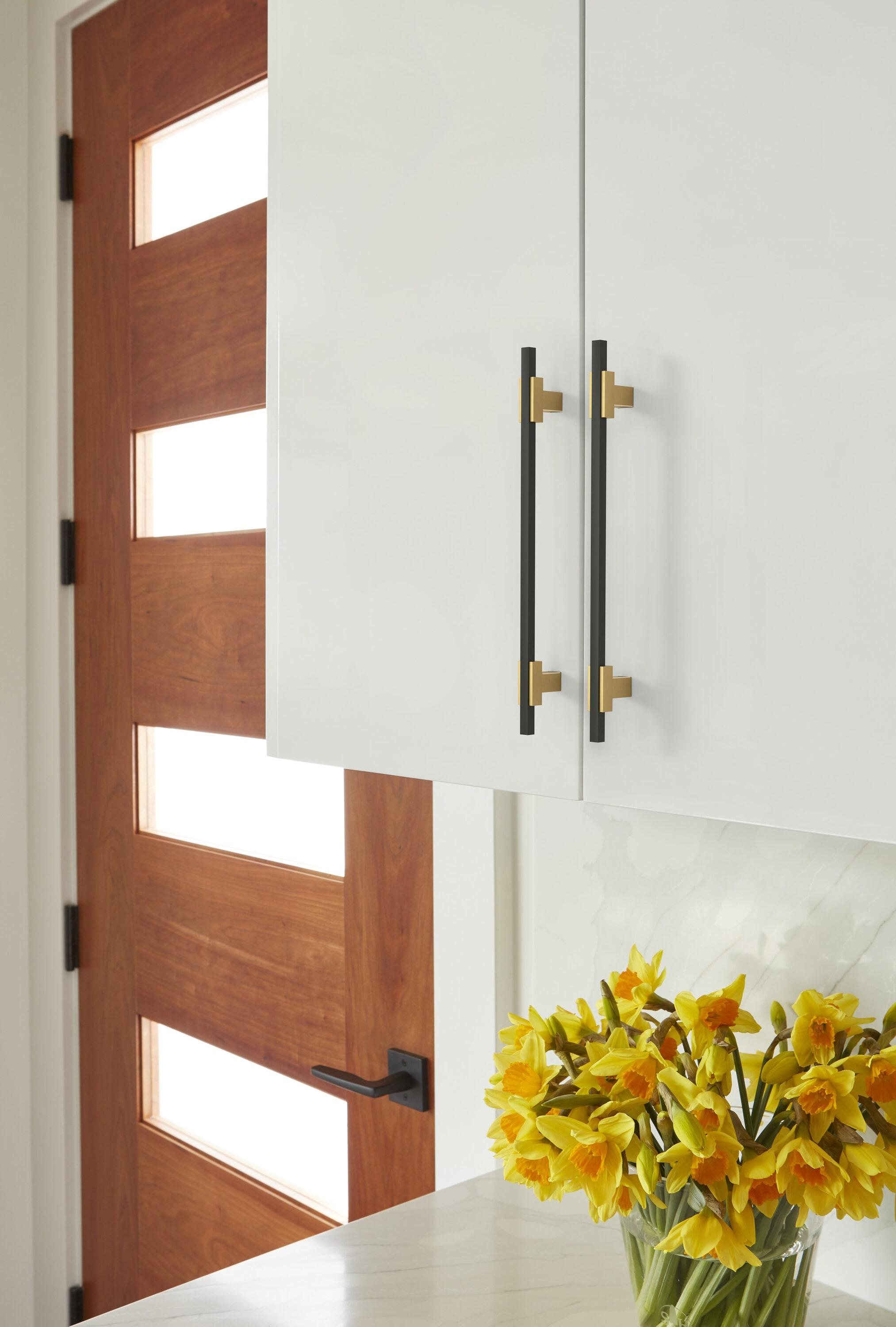 Amerock Urbanite 7-9/16 inch (192mm) Center-to-Center Champagne Bronze/Matte Black Cabinet Pull