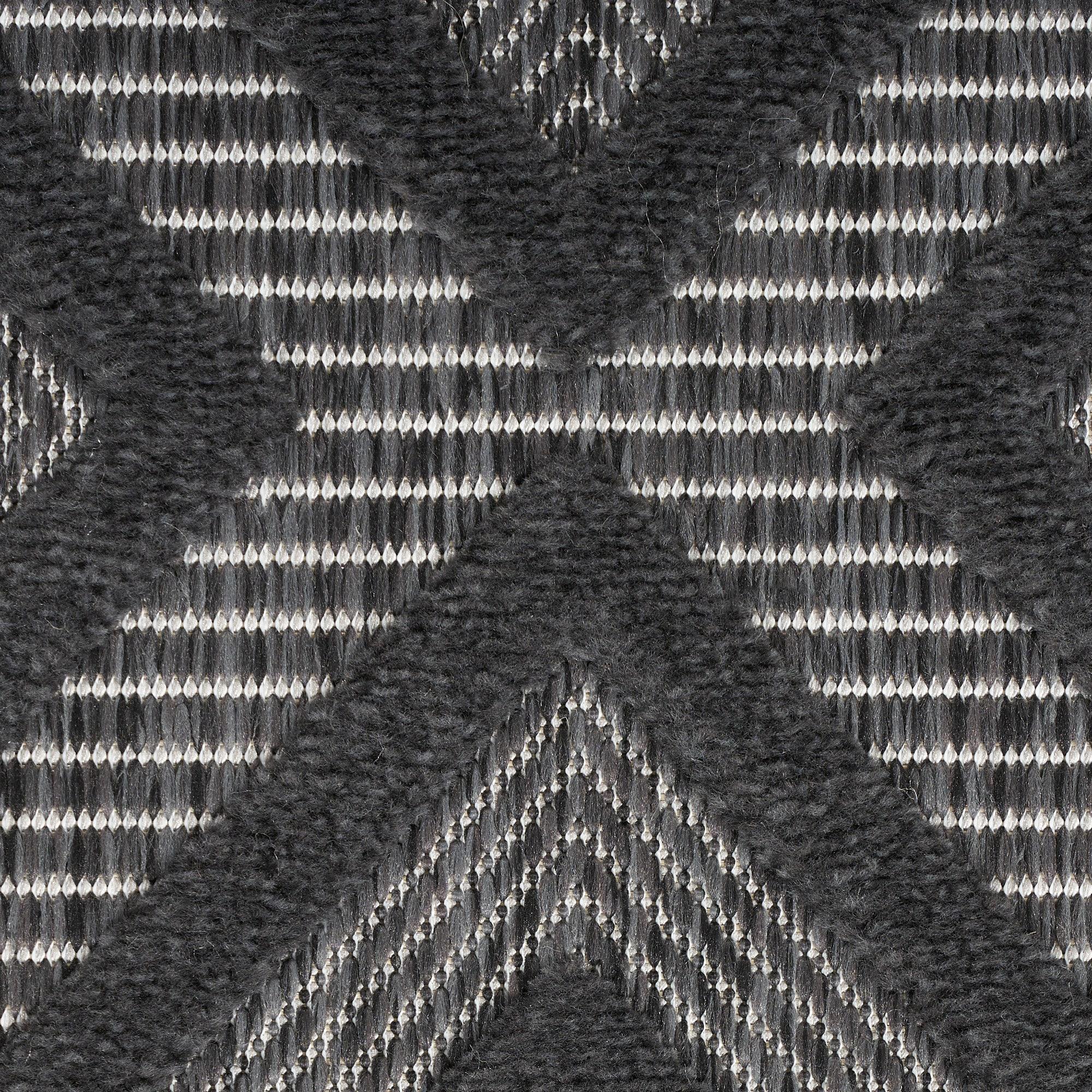 Nourison Versatile Diamond Geometric Flatweave Indoor Outdoor Area Rug Charcoal/Black 4' x 6'