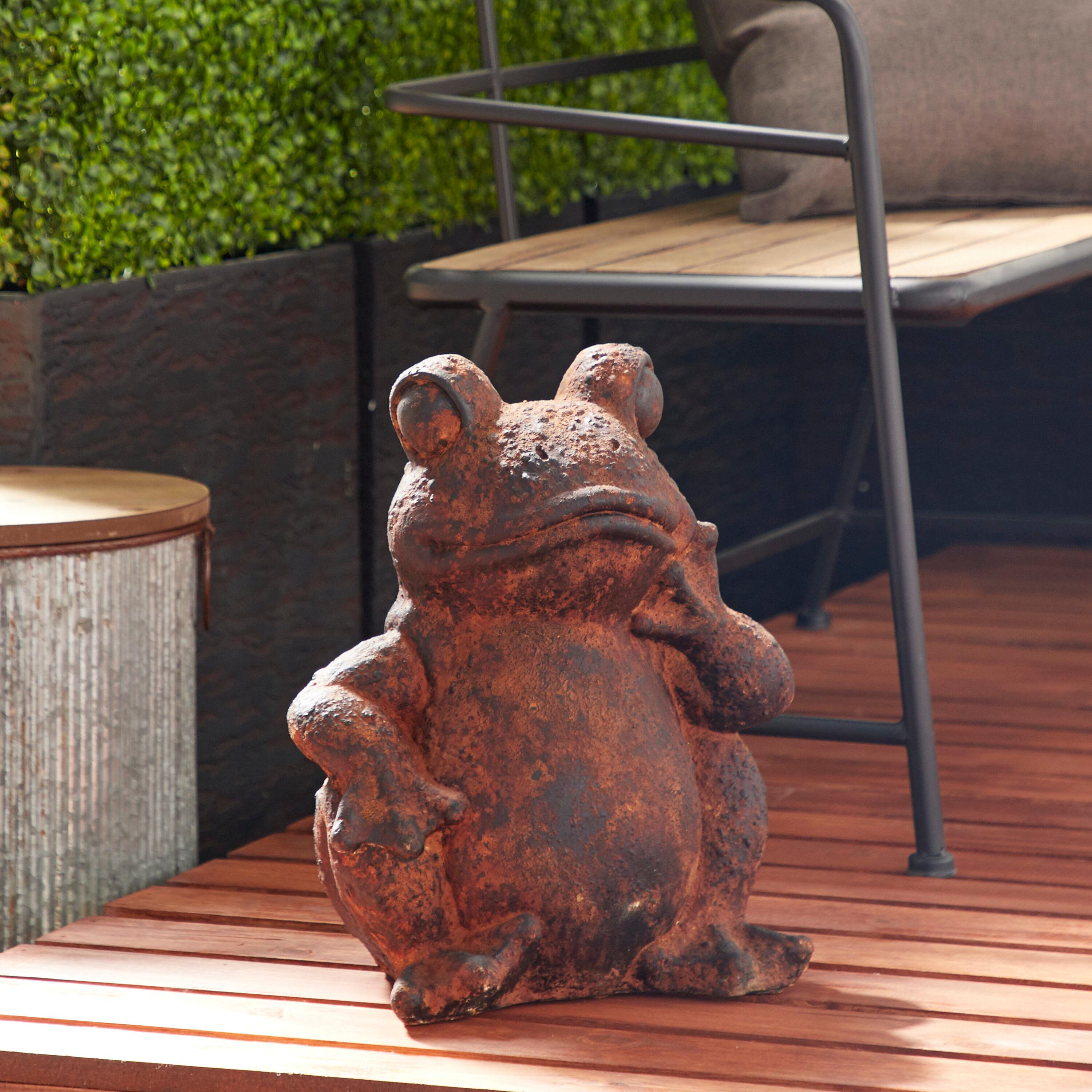 DecMode Outdoor 13" x 16" Rust Magnesium Oxide Rustic Frogs Garden Sculpture, 1 - Pieces