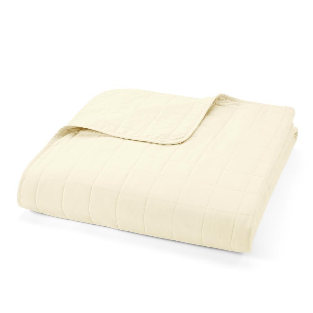 Becky Cameron Becky Cameron Square Quilt Set