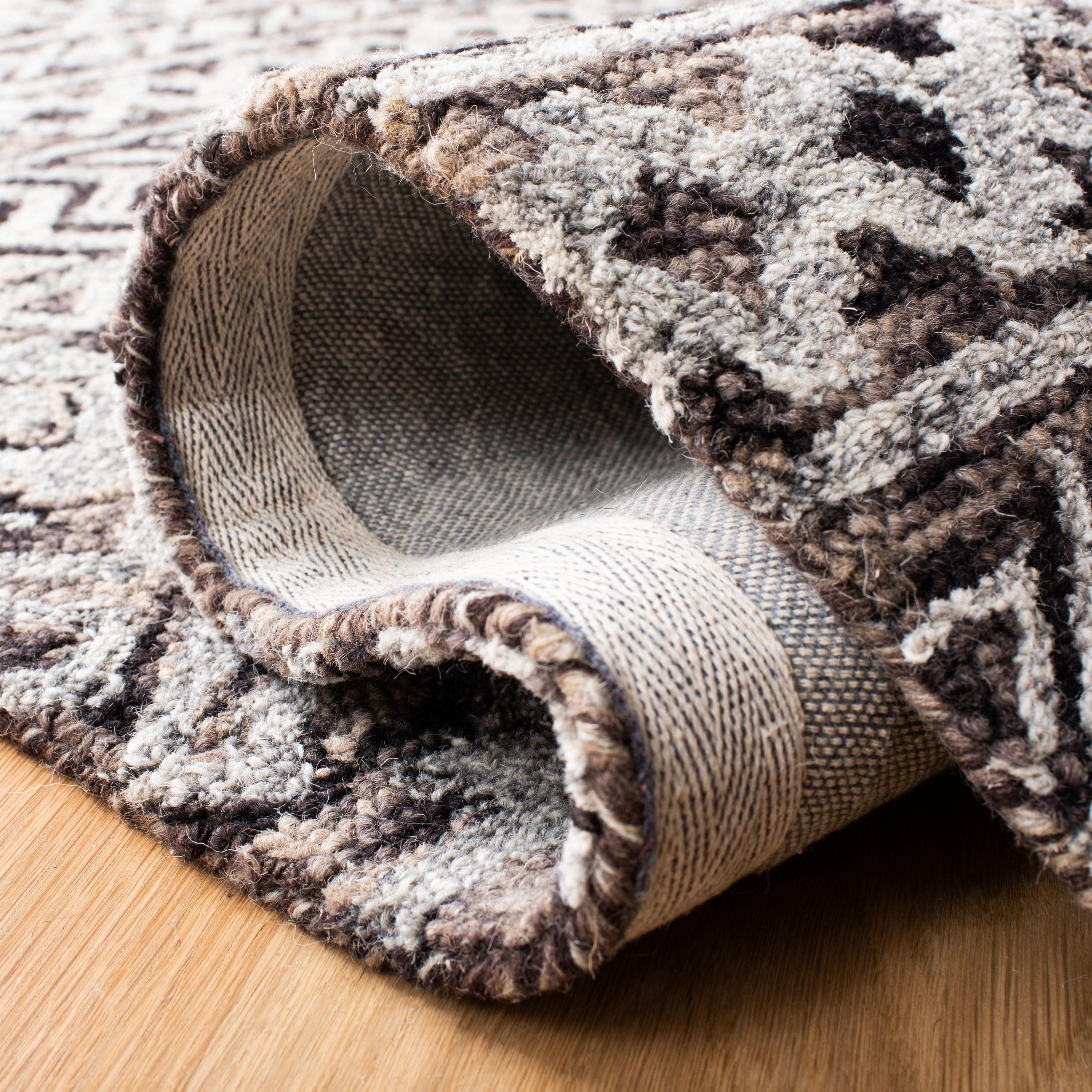 Abstract ABT252 Handmade Indoor Area Rug - Grey/Brown - 6'x9' - Safavieh