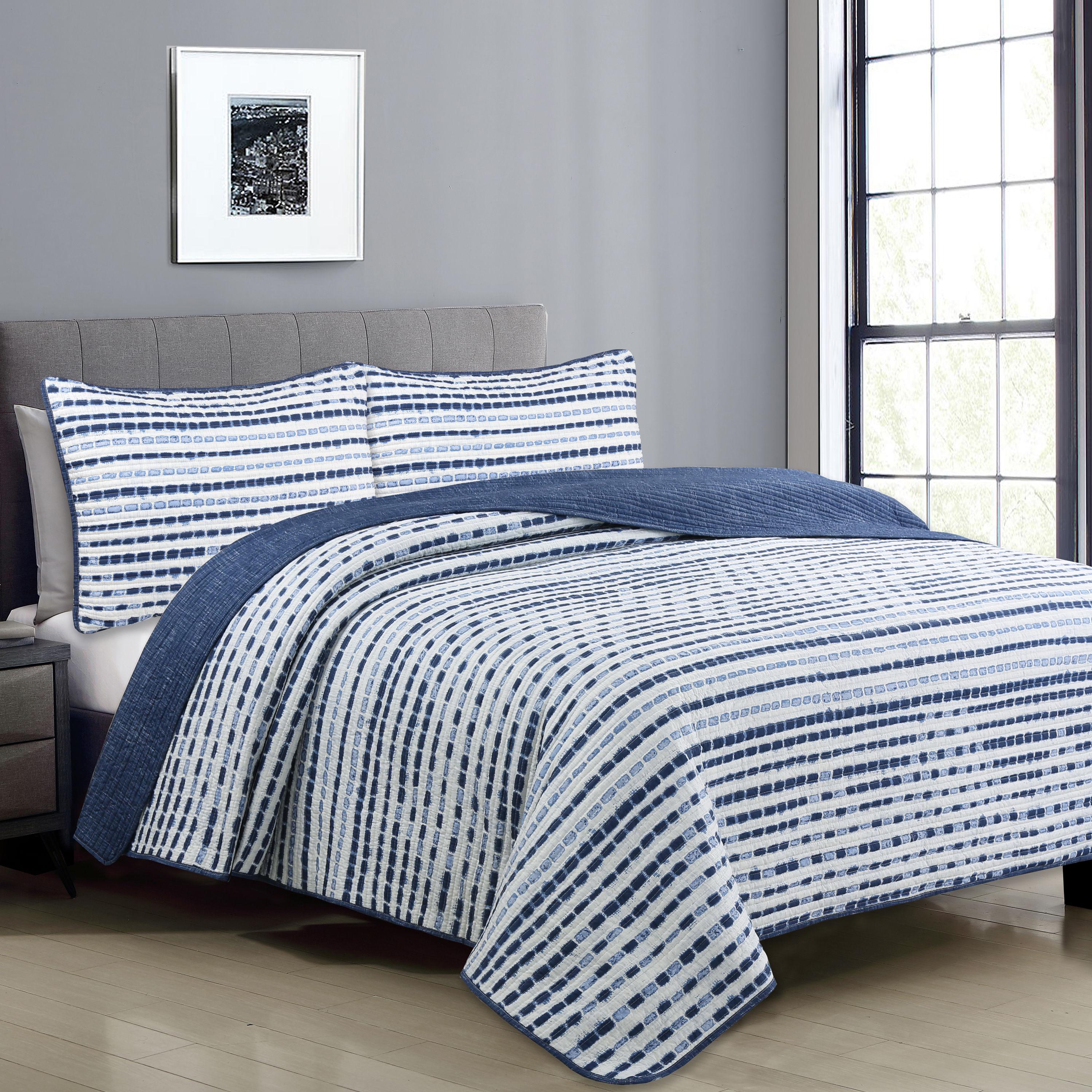 Estate Collection Nara Modern & Contemporary Striped Quilt Set