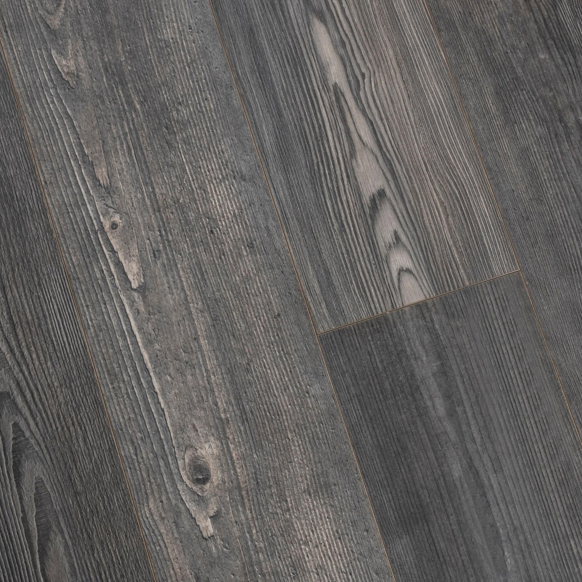 Pergo Xtra 7" x 47" x 12mm Laminate Flooring
