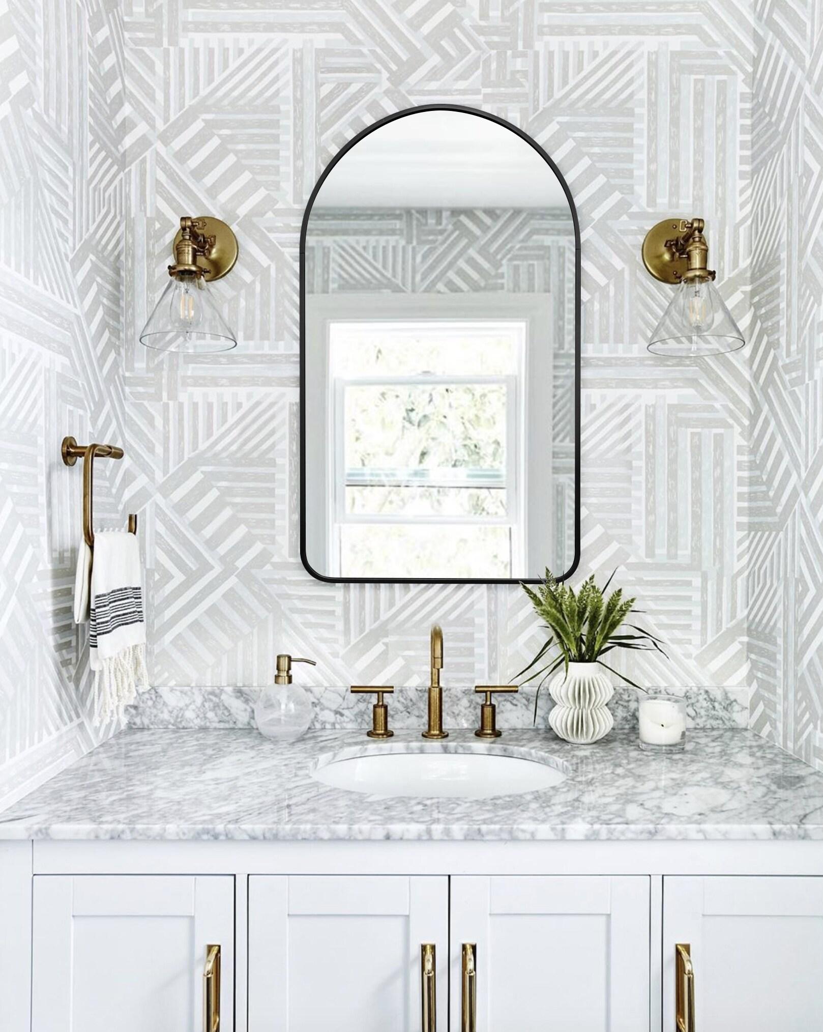 Decor Wonderland B803LK 19.6 x 31.5 in. Rita Black Metal Framed Oval Wall Mirror