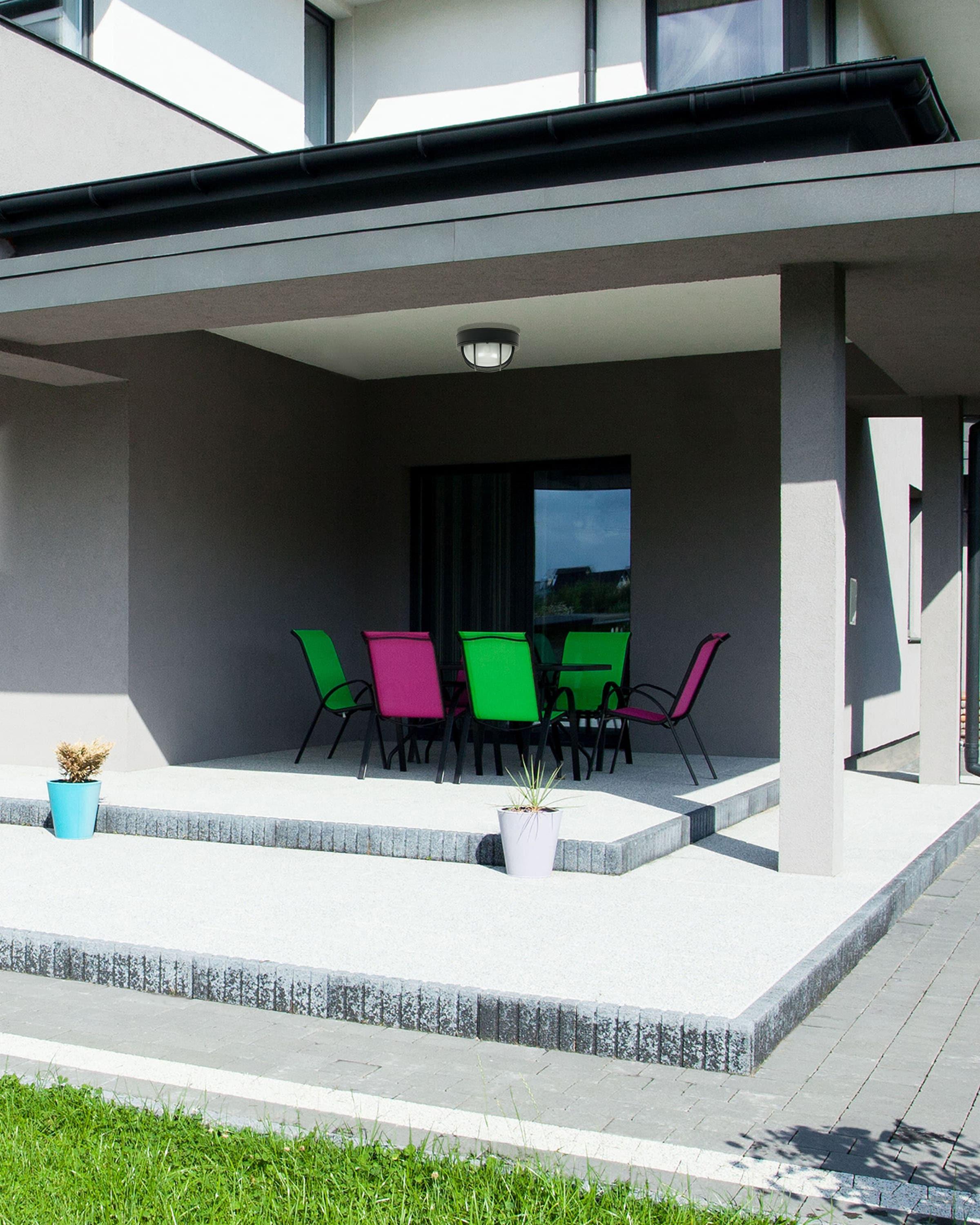 Craftmade Cast Aluminum 1 - Bulb Outdoor Bulkhead Light