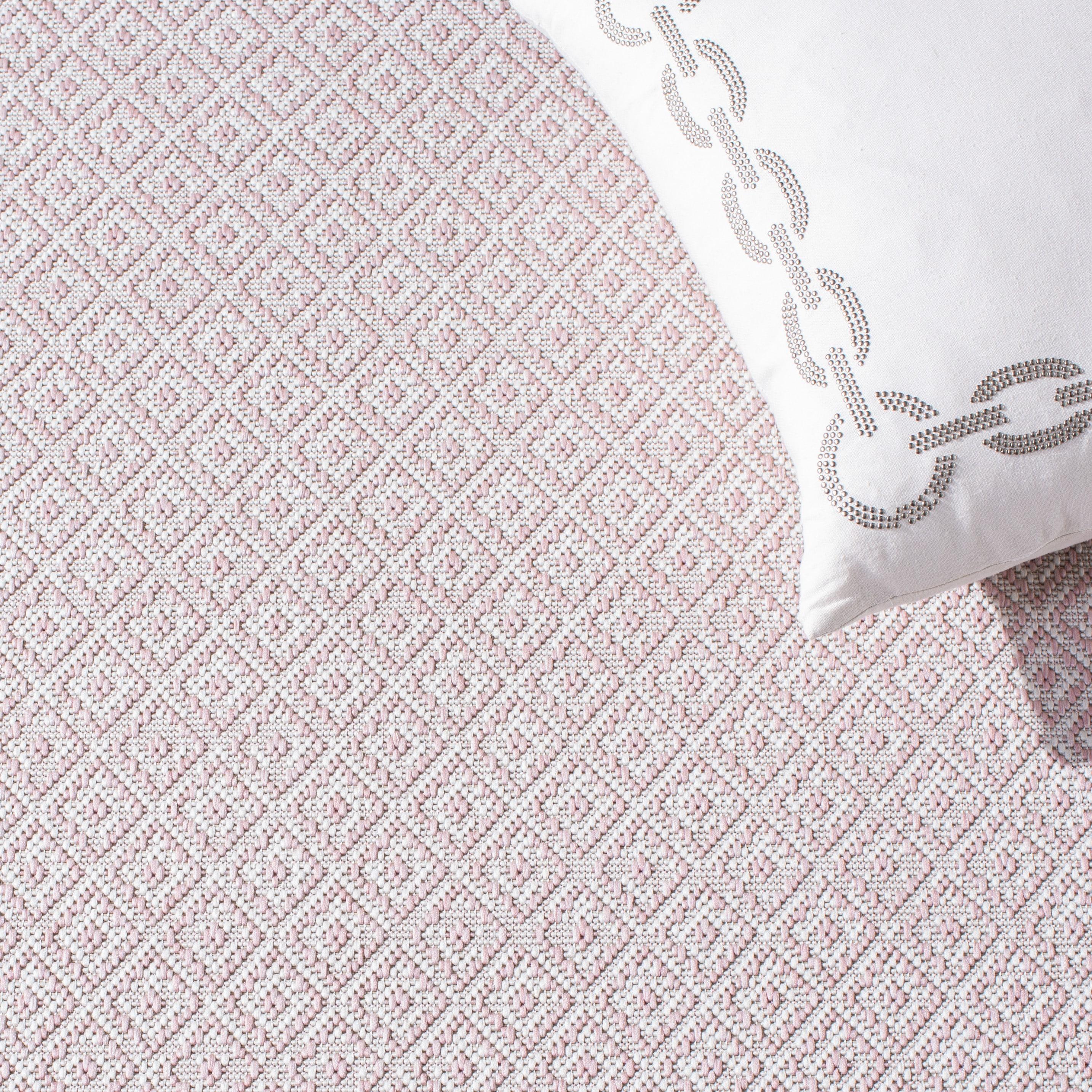Courtyard CY8235 Power Loomed Indoor and Outdoor Accent Rug - Ivory/Soft Pink - 2'x3'7" - Safavieh