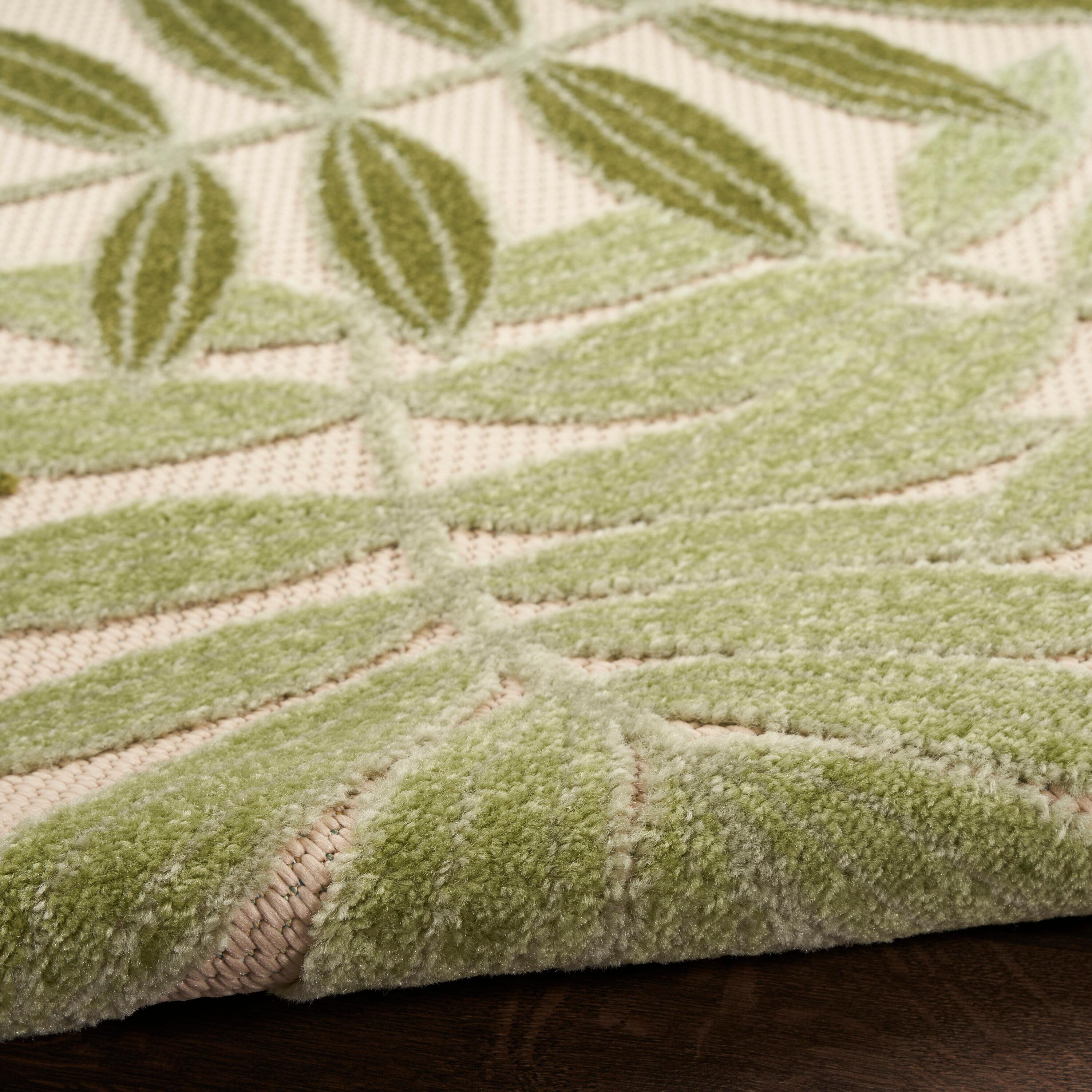 Nourison Aloha Floral Leaf Flatweave High-Low Indoor Outdoor Round Rug Ivory Green 5'3" x 5'3"