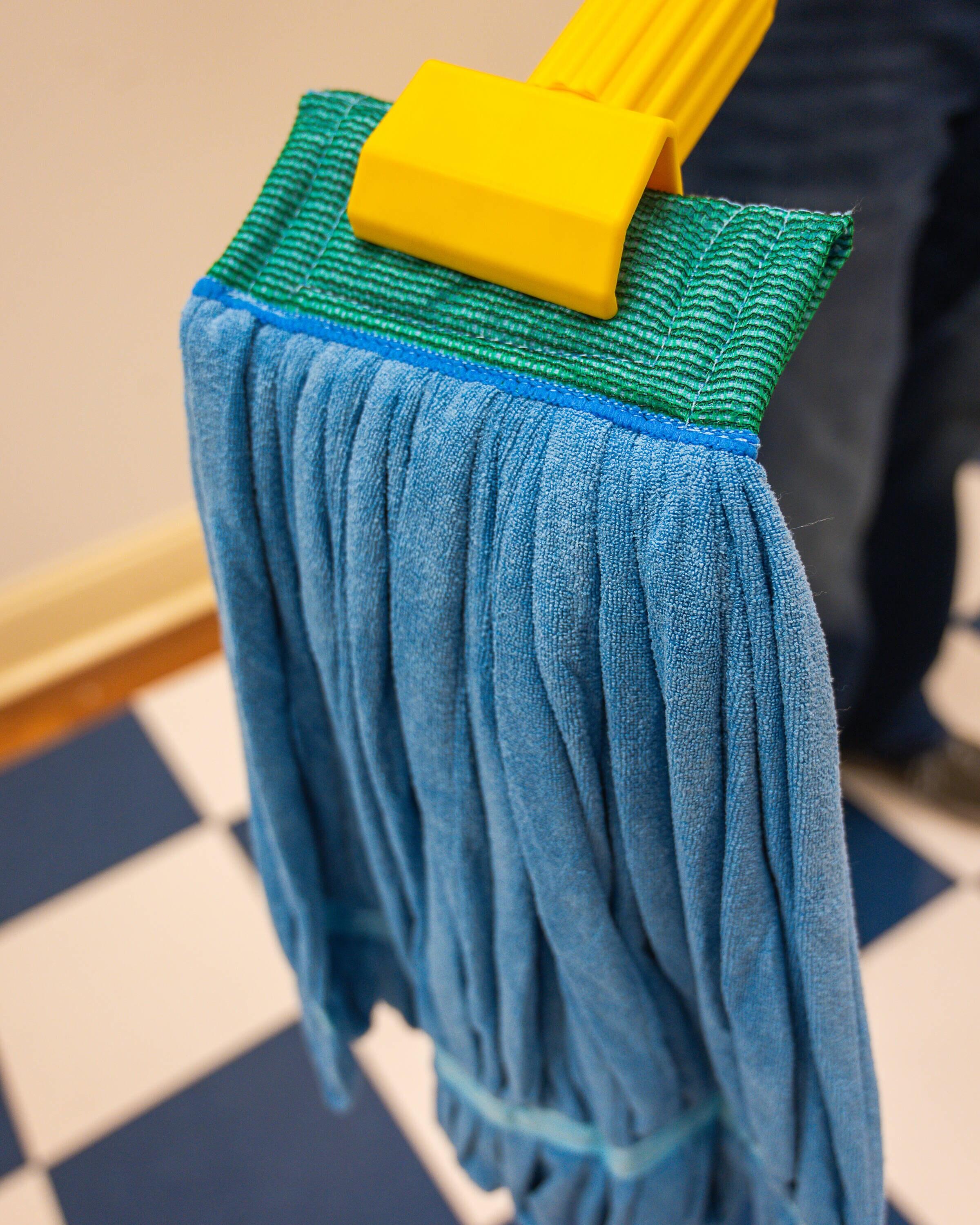 Boardwalk® Microfiber Looped-End Wet Mop Head, Medium, Blue BWKMWTMB