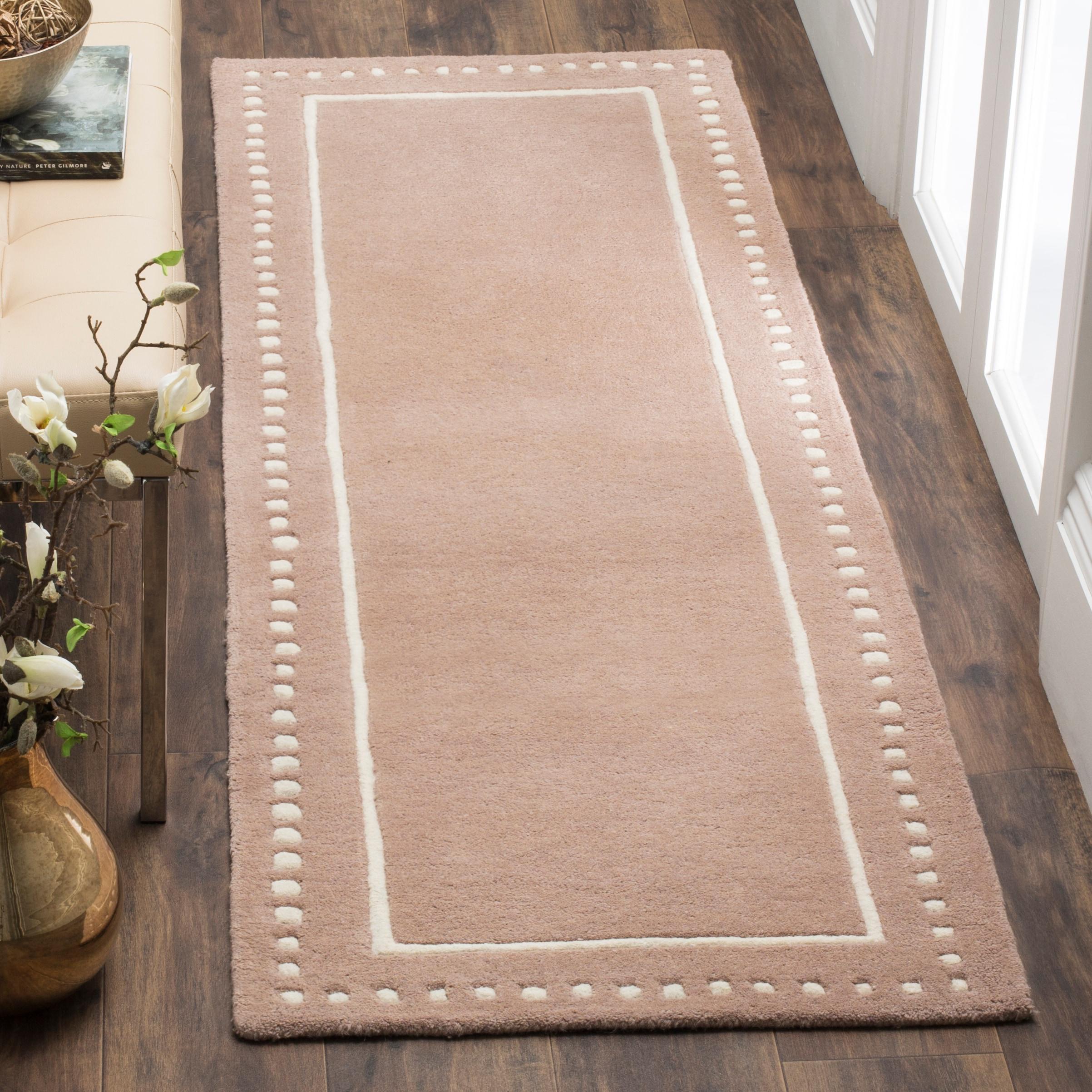 Bella BEL151 Hand Tufted Runner Rug - Beige/Ivory - 2'3"x7' - Safavieh.