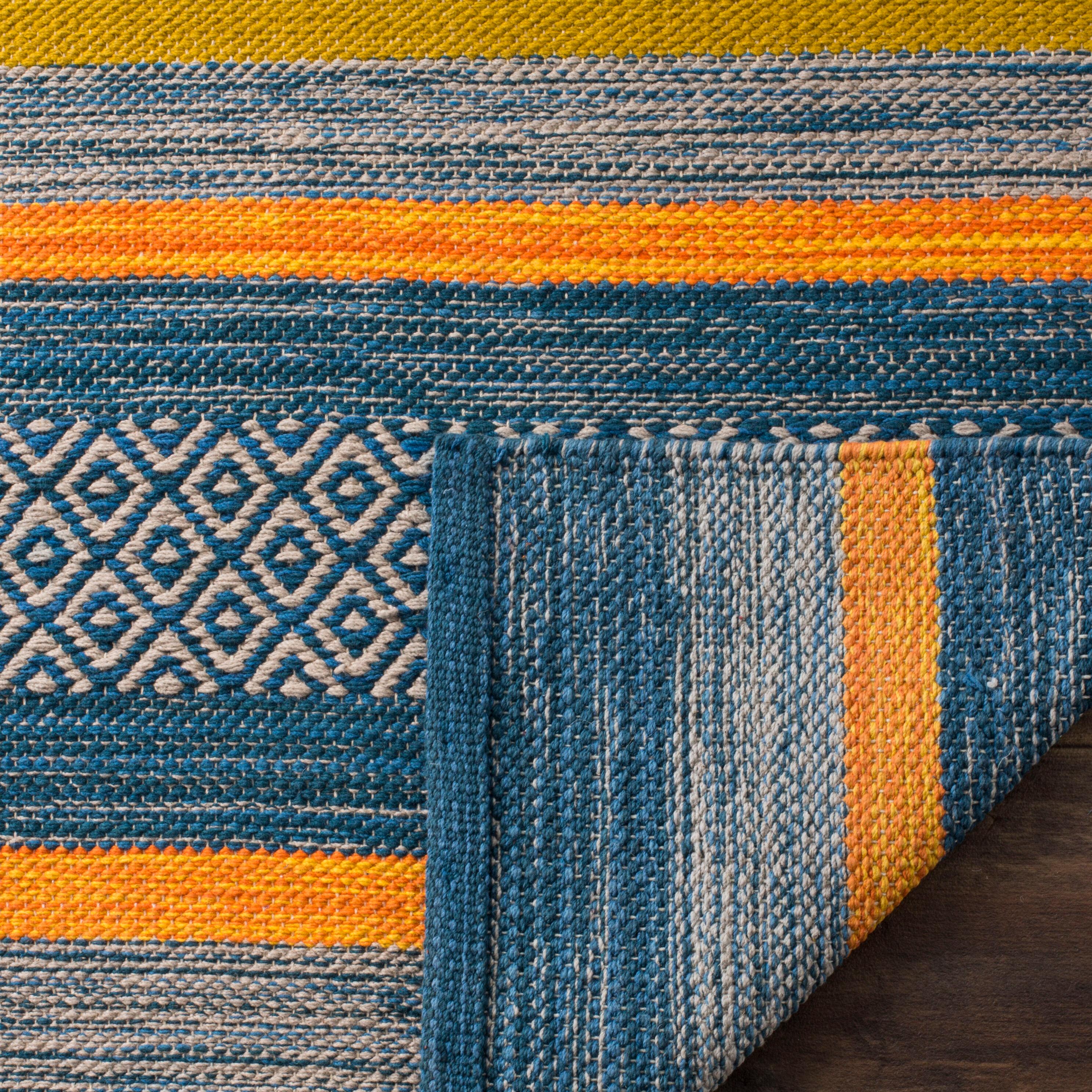 Montauk MTK213 Hand Woven Indoor Accent Rug - Blue/Orange - 3'x5' - Safavieh.