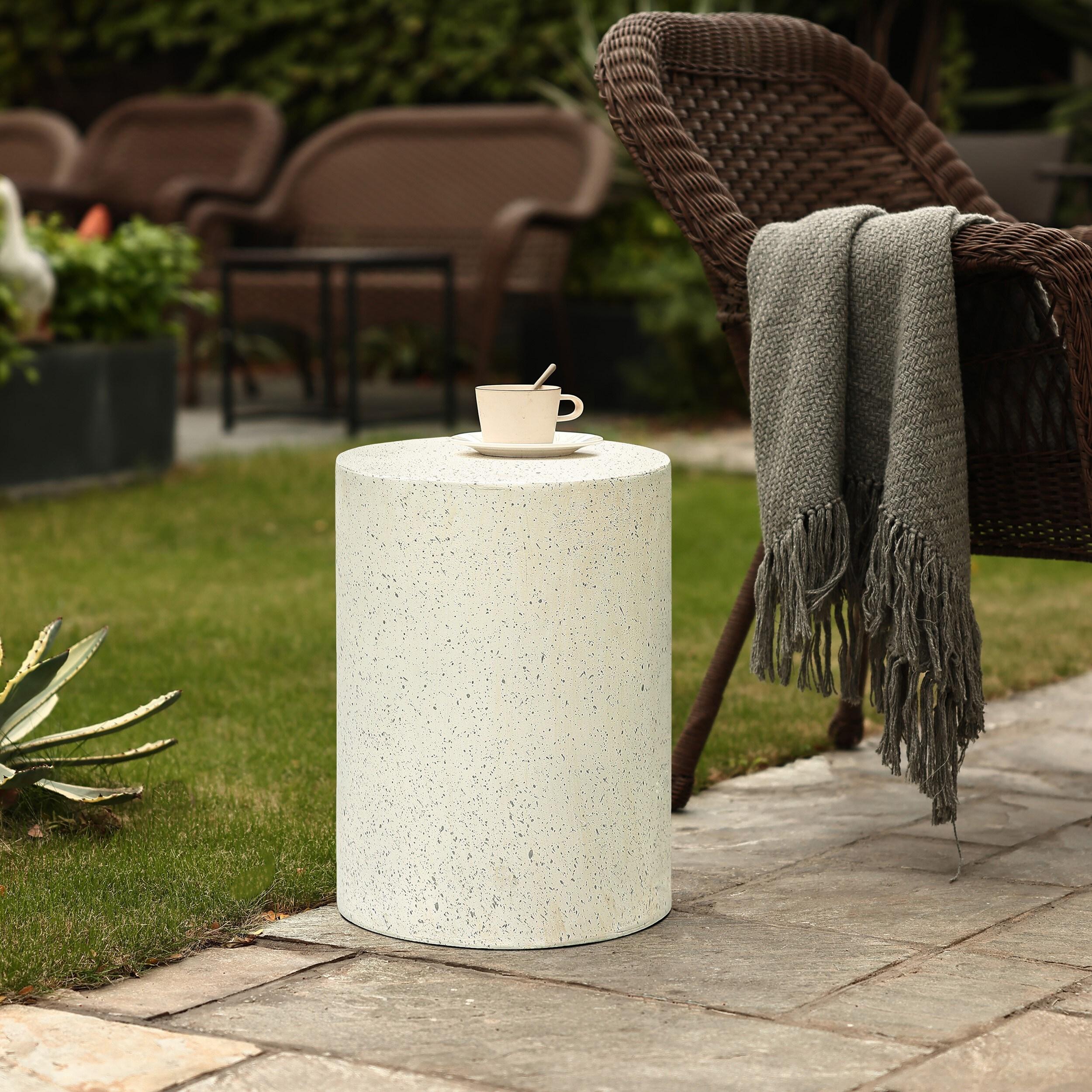 LuxenHome Patio Side Table, 18'' Cream with Speckled Gray Cement Round End Table,Accent Table for Outdoor Indoor, Garden Stool Plant Stand Off-White