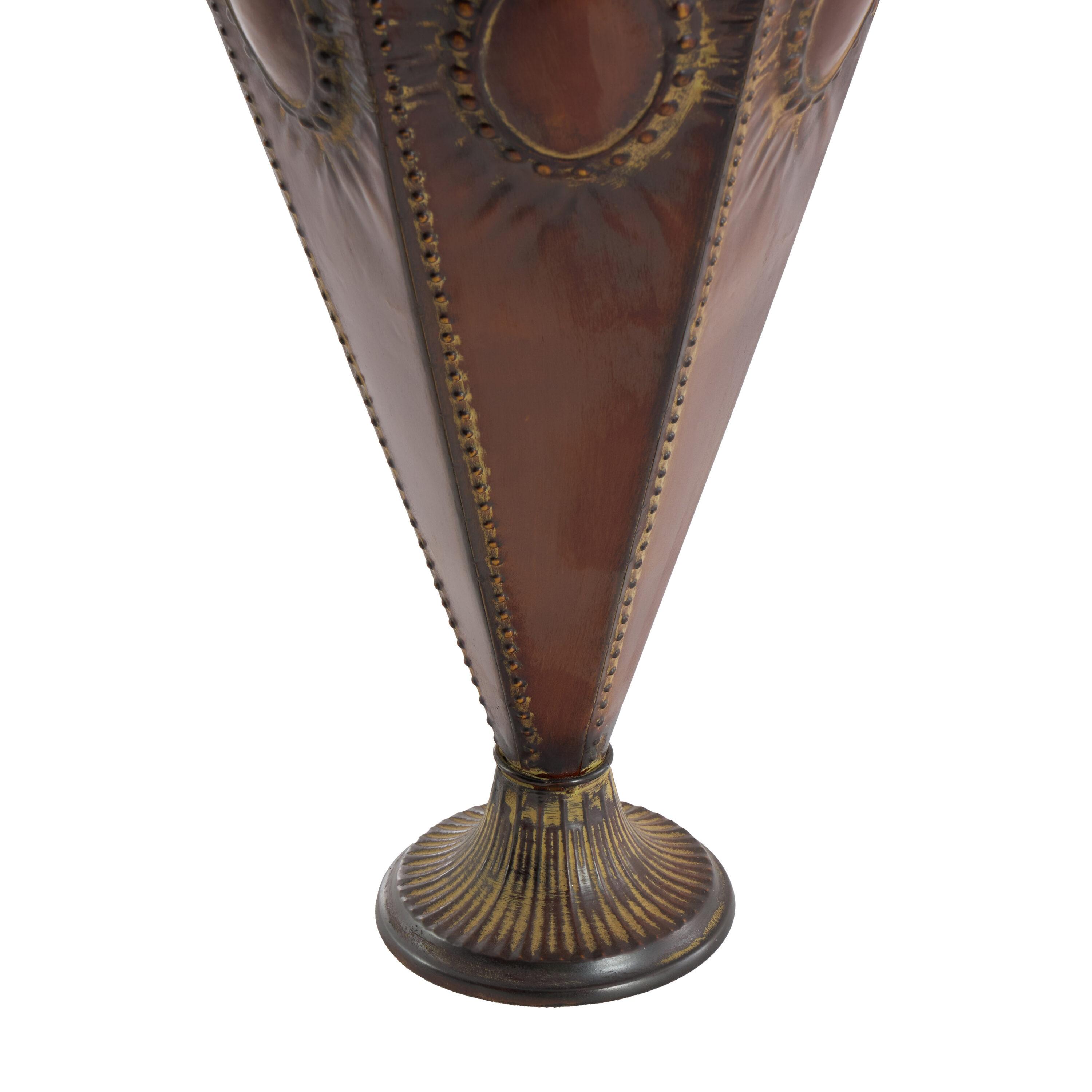 DecMode Brown Metal Umbrella Stand with Embossed Emblems